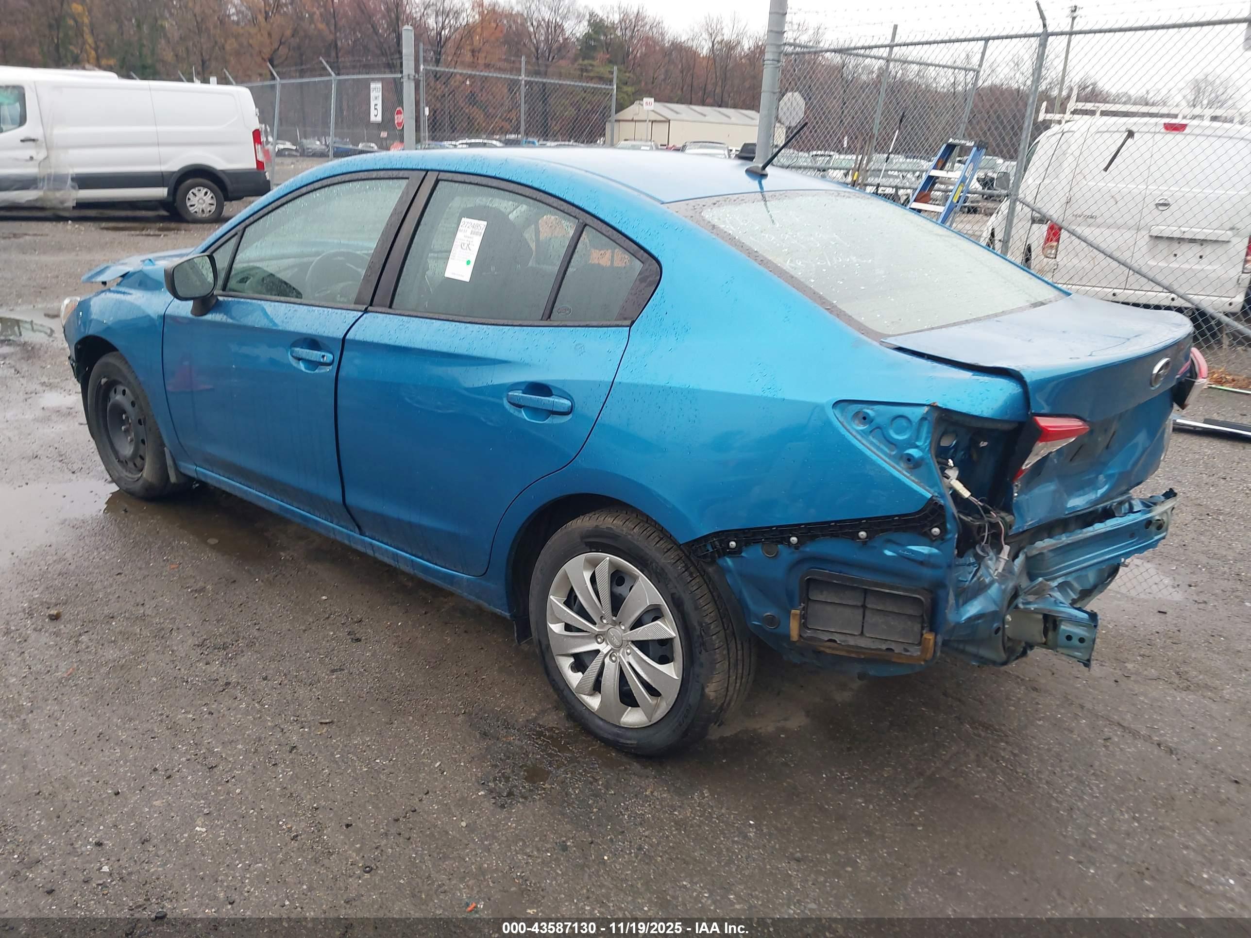 SUBARU IMPREZA image 3