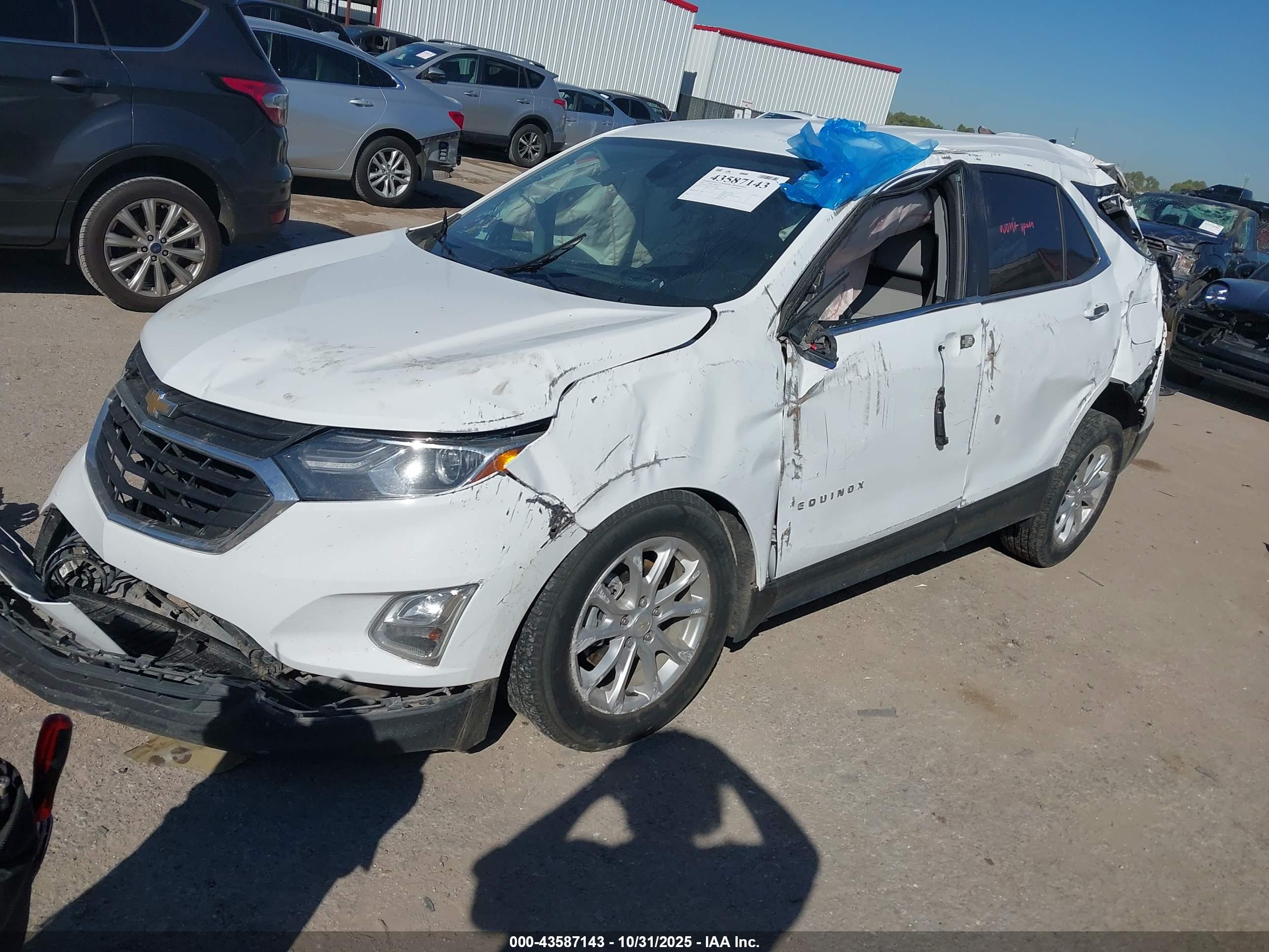 CHEVROLET EQUINOX image 2
