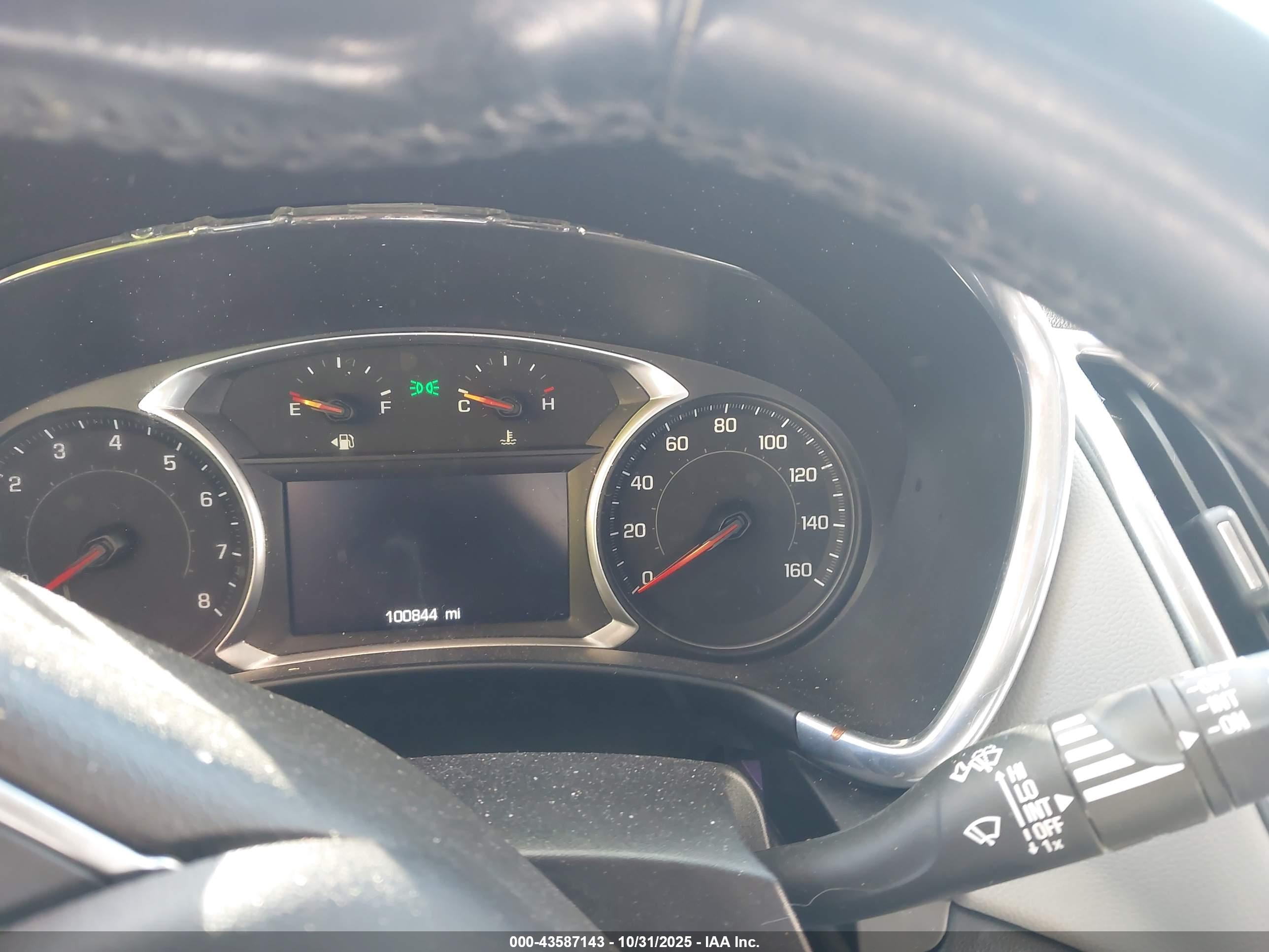 CHEVROLET EQUINOX image 7
