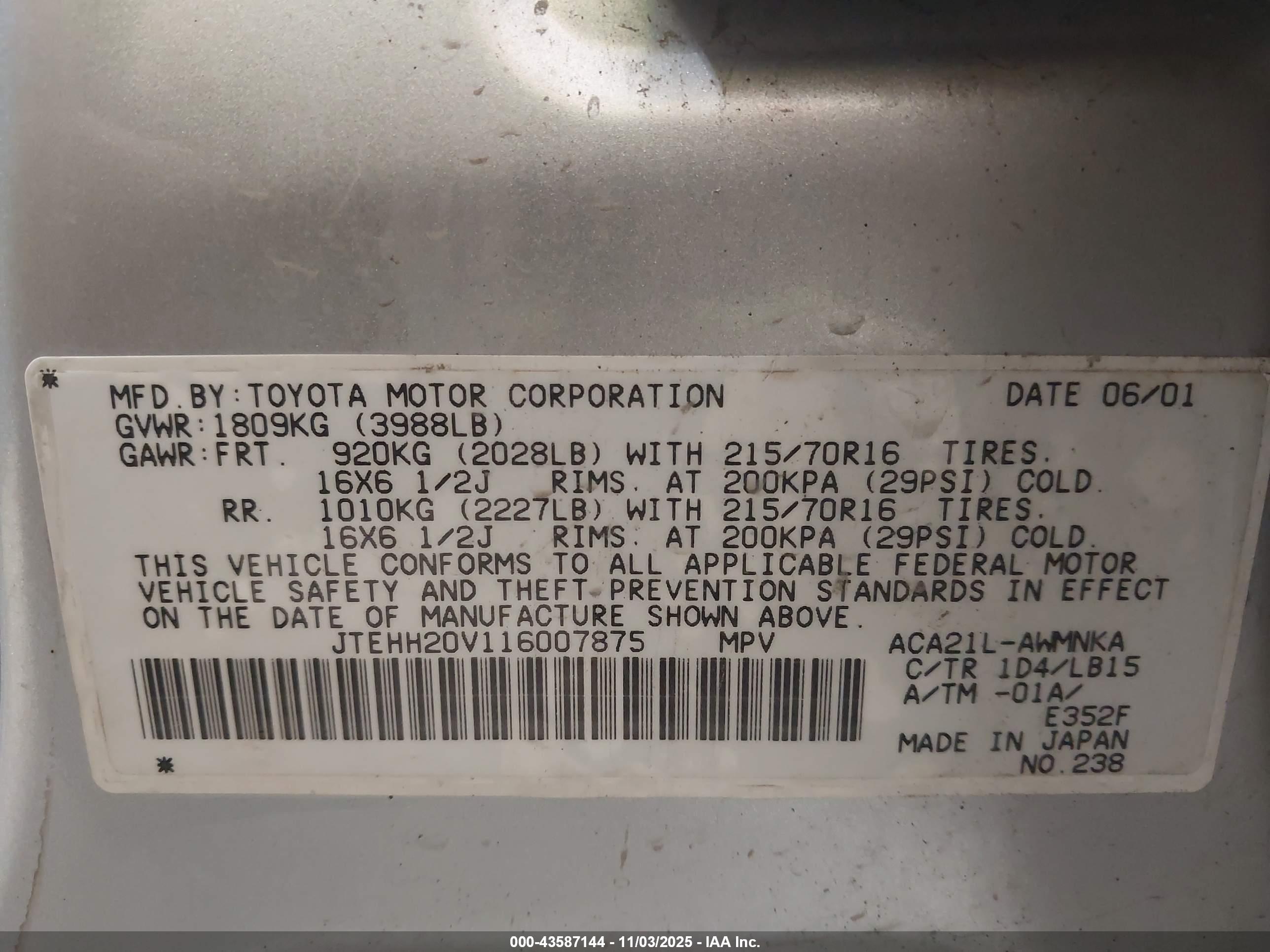 TOYOTA RAV4 image 9