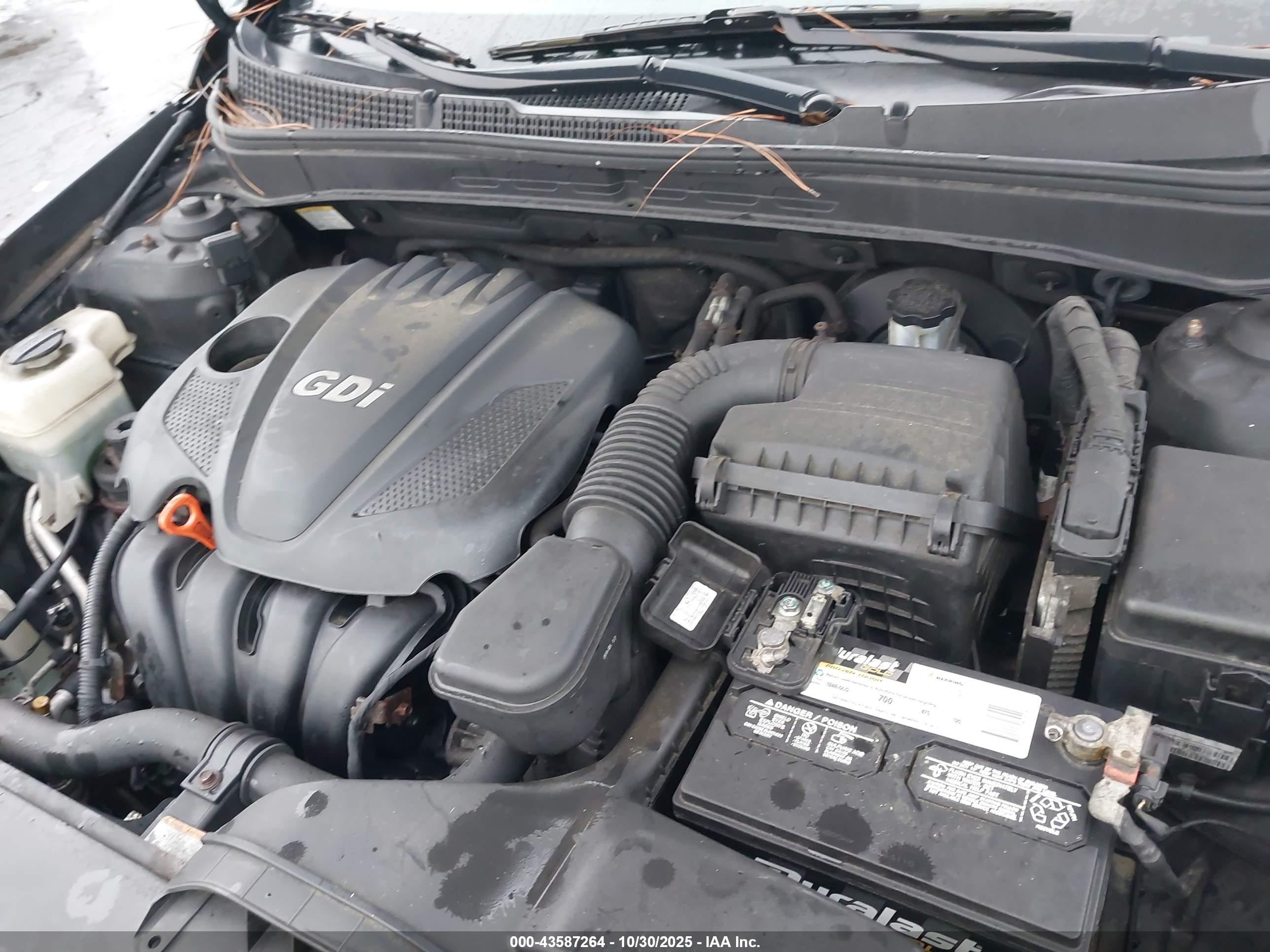 HYUNDAI SONATA image 10