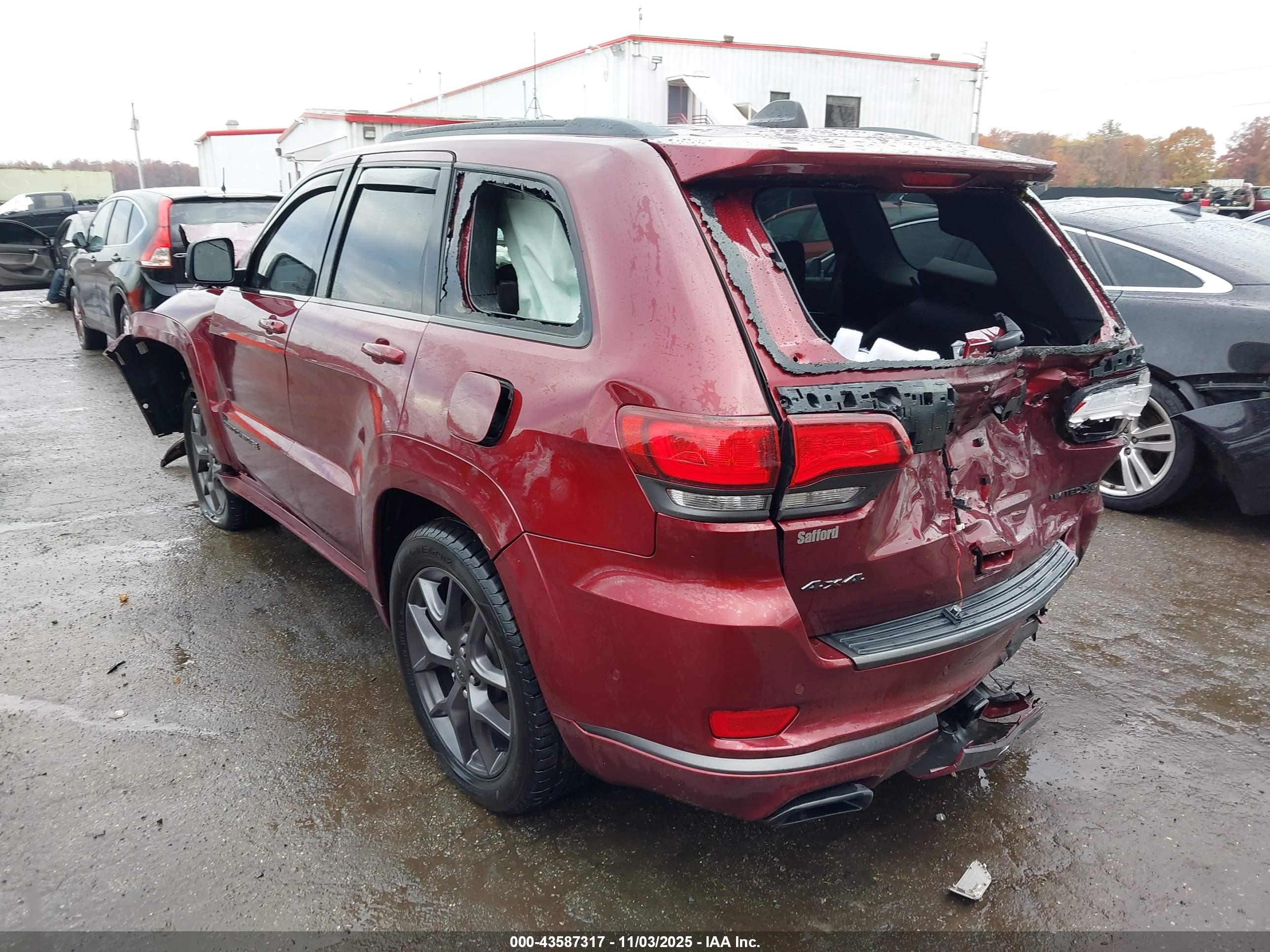 JEEP GRAND image 3