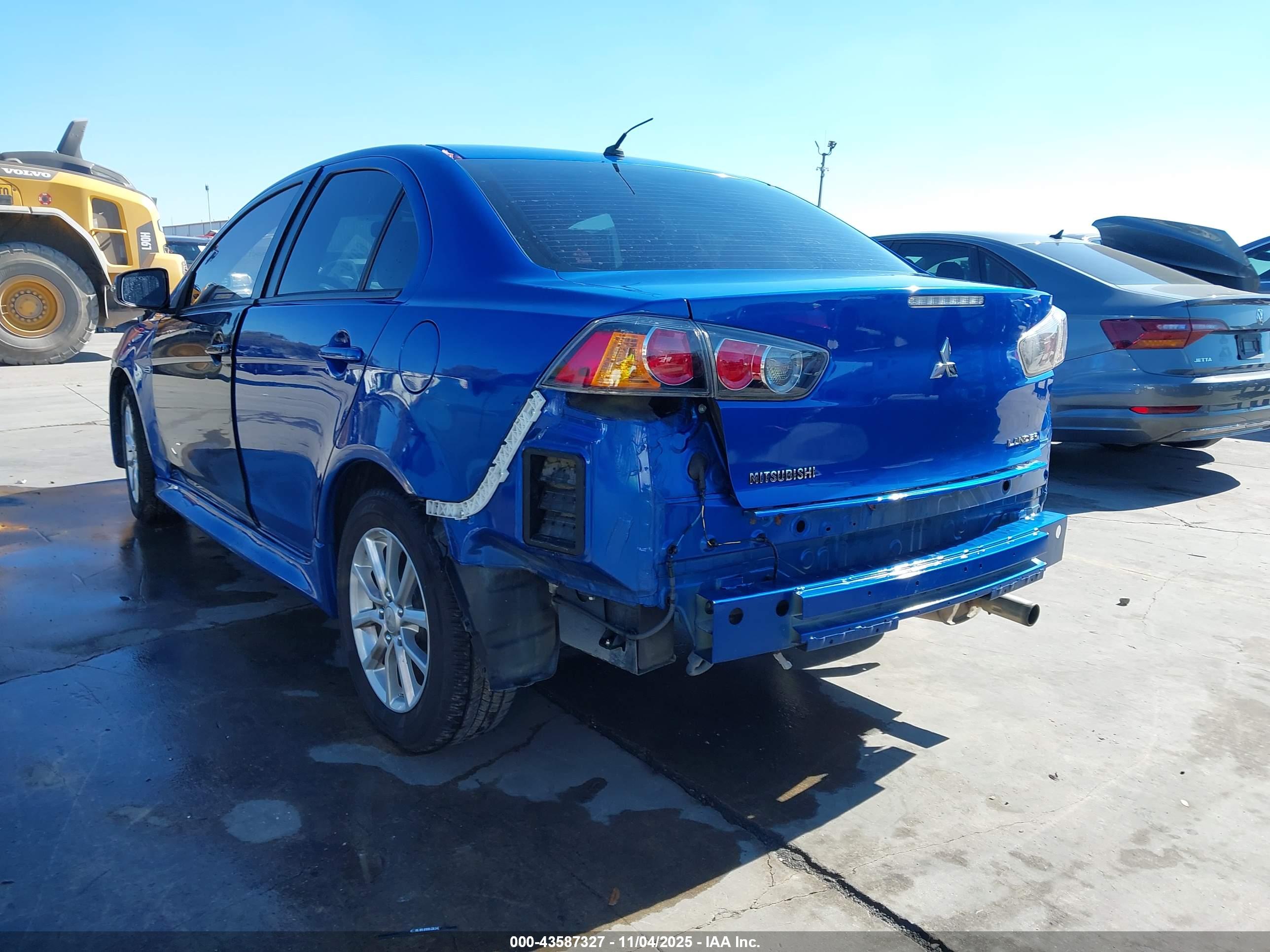 MITSUBISHI LANCER image 3