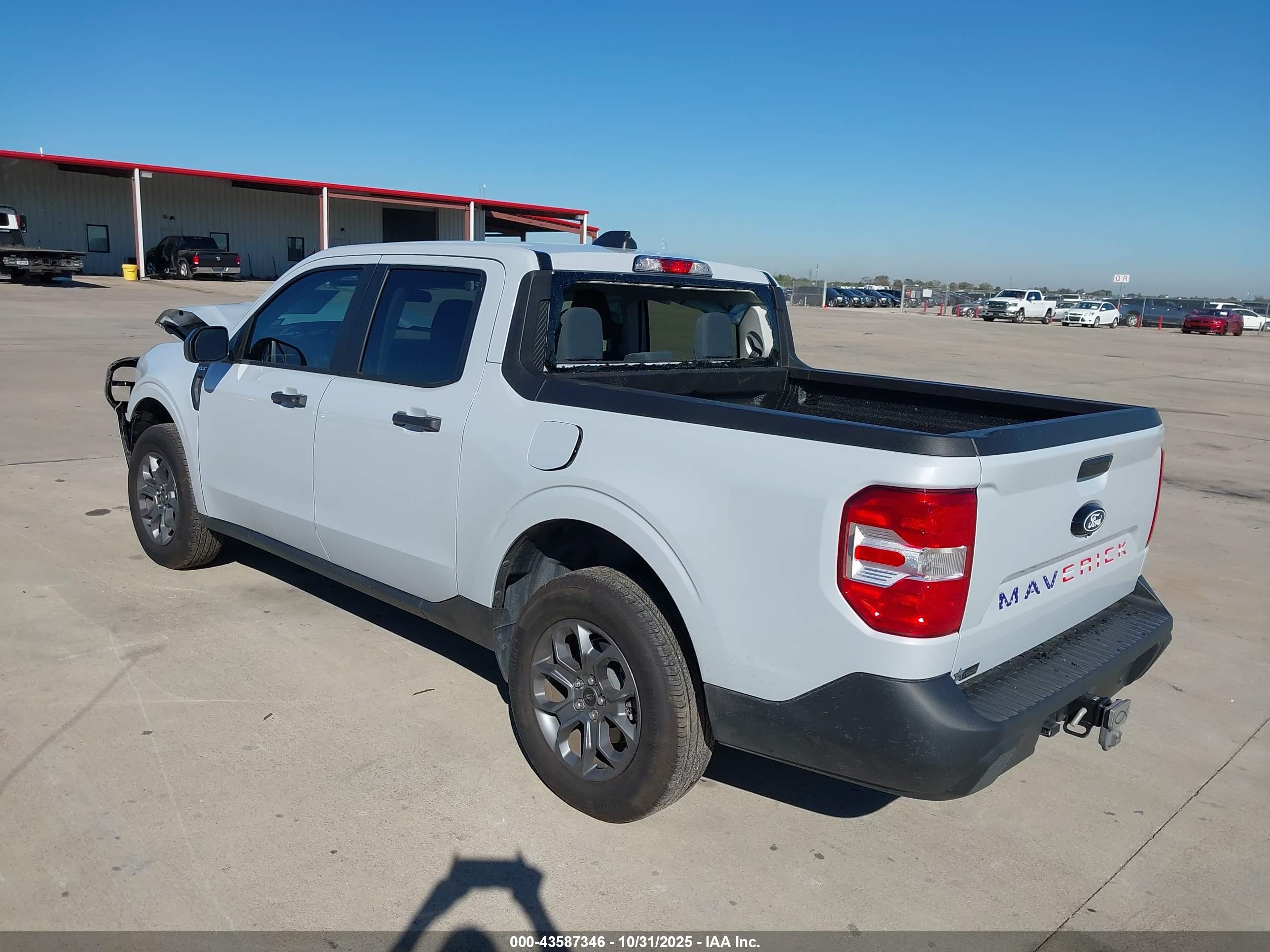 FORD MAVERICK image 3