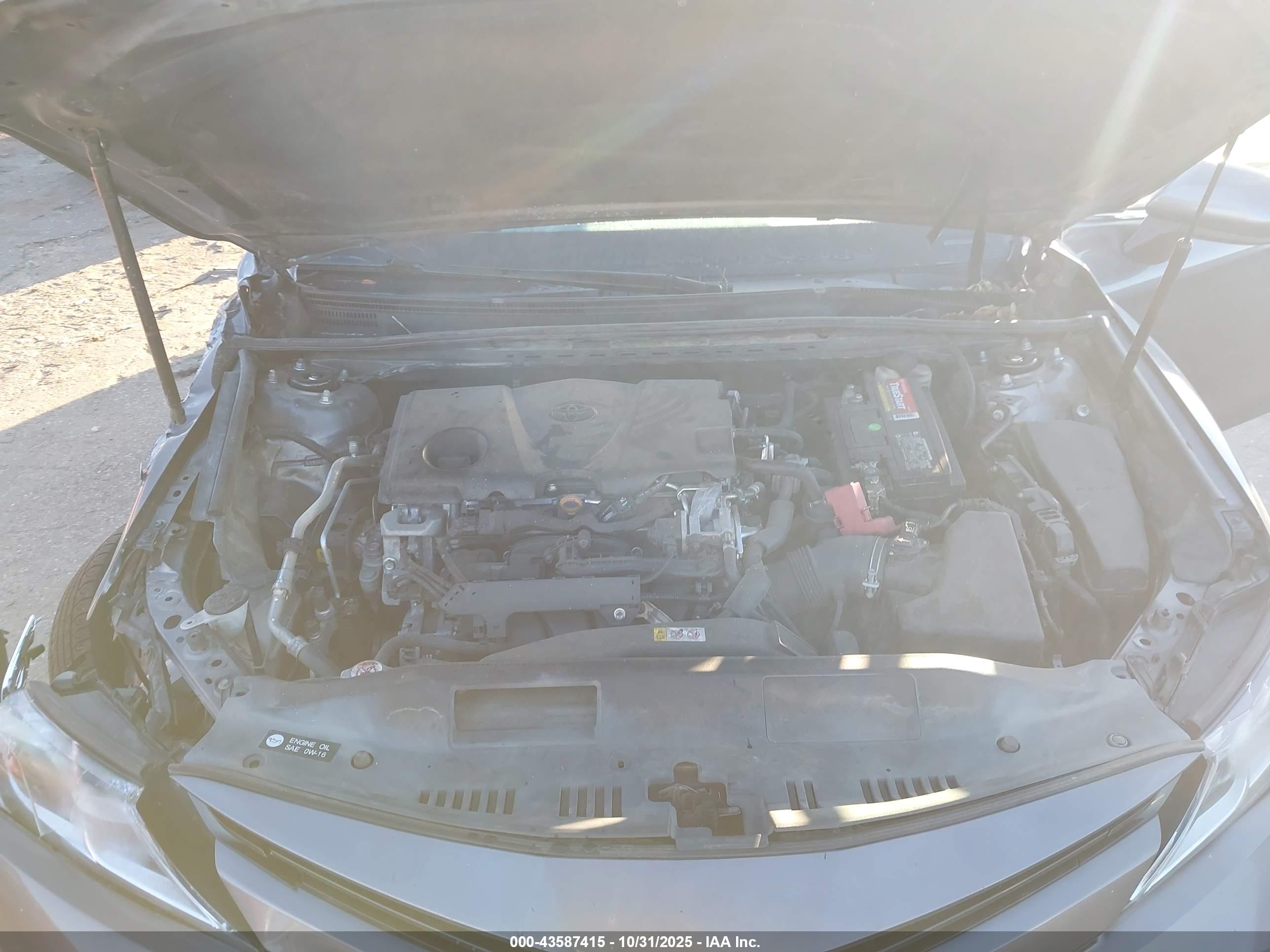 TOYOTA CAMRY image 10