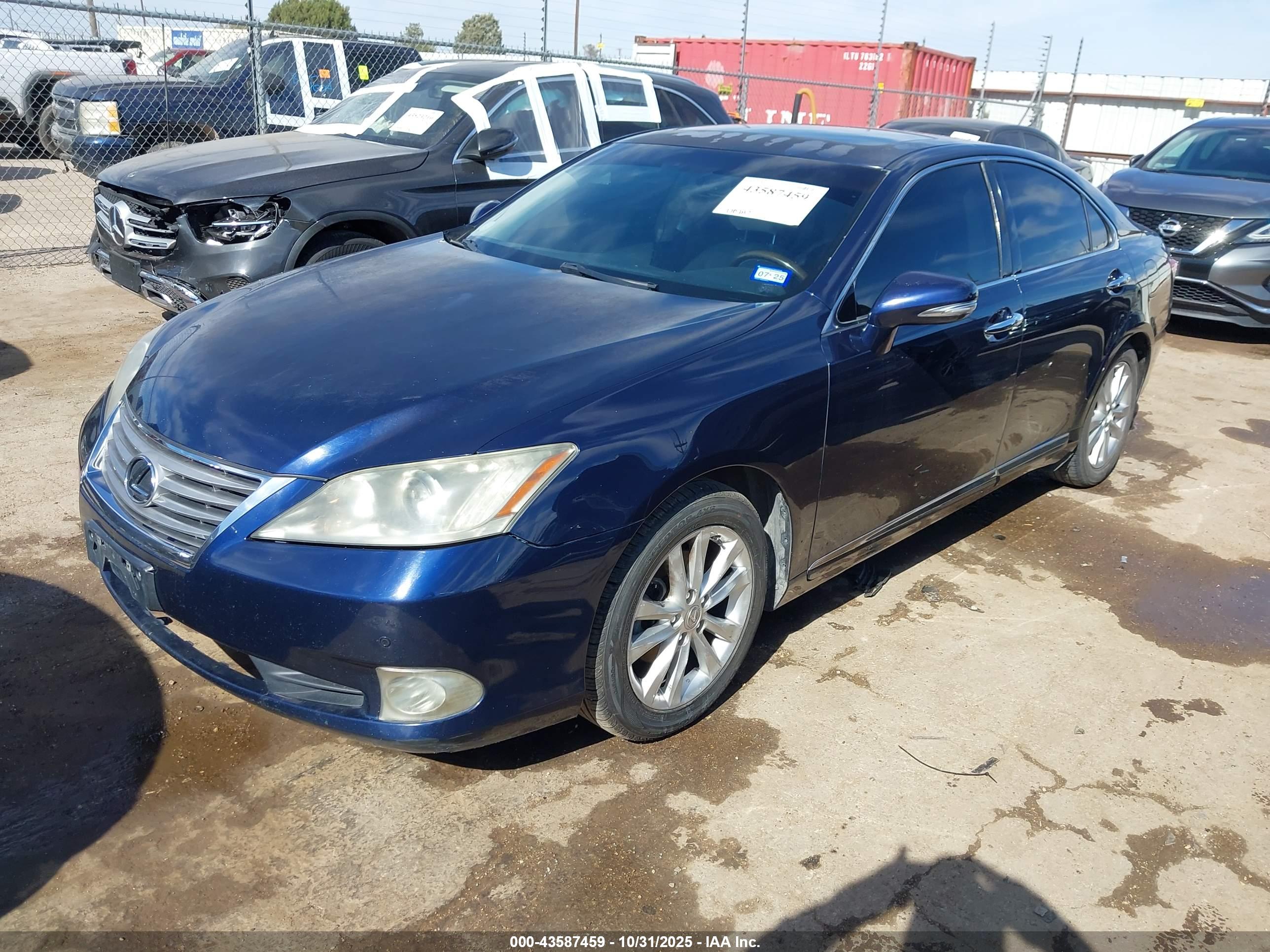 LEXUS ES image 2