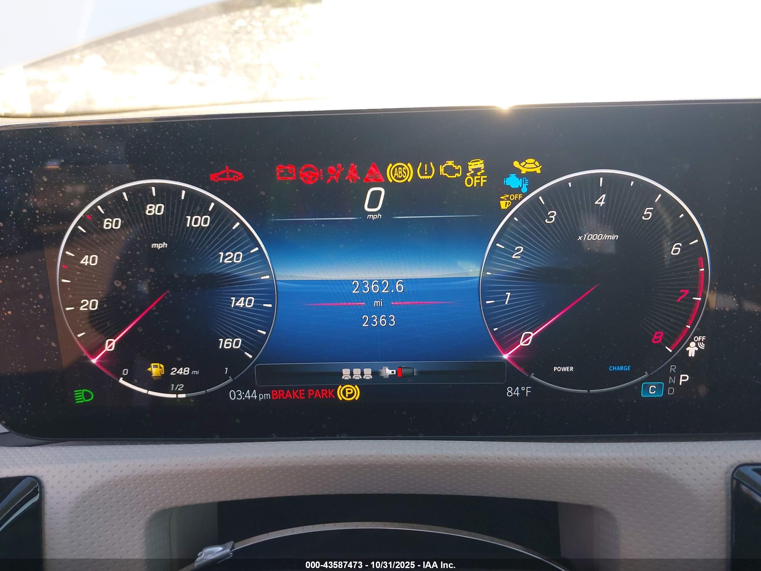 MERCEDES-BENZ CLA image 7