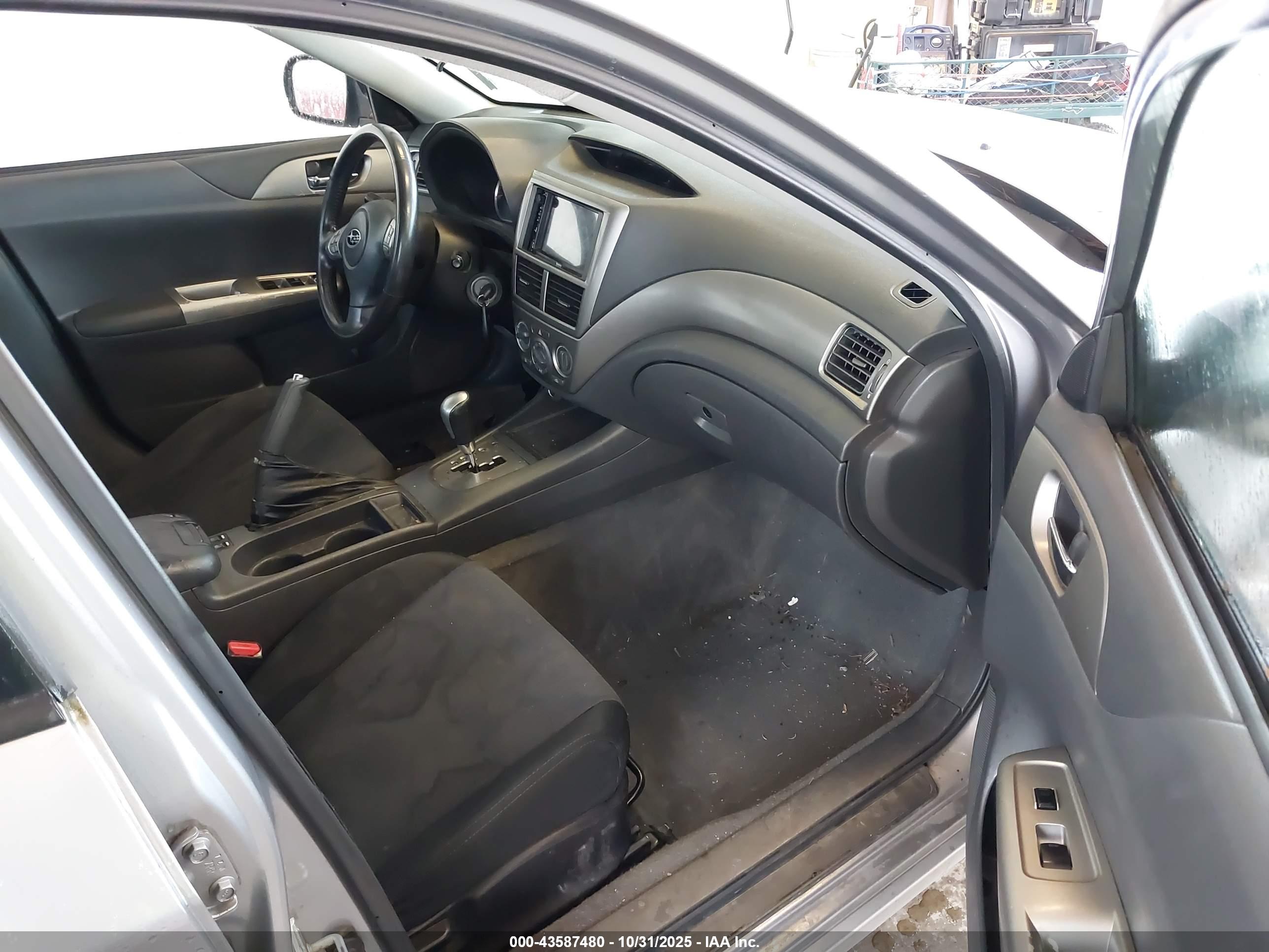 SUBARU IMPREZA image 5