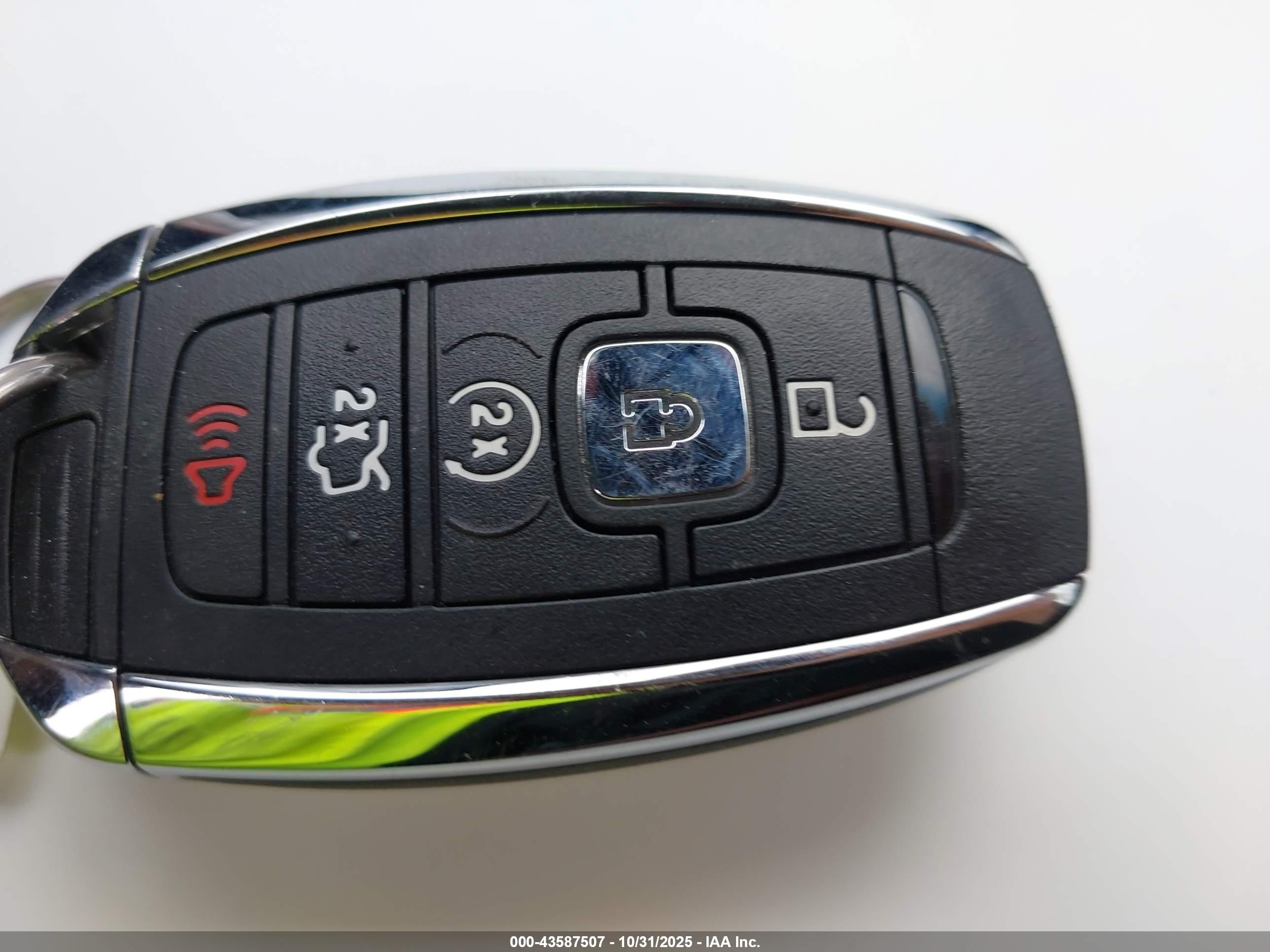 LINCOLN MKZ image 11