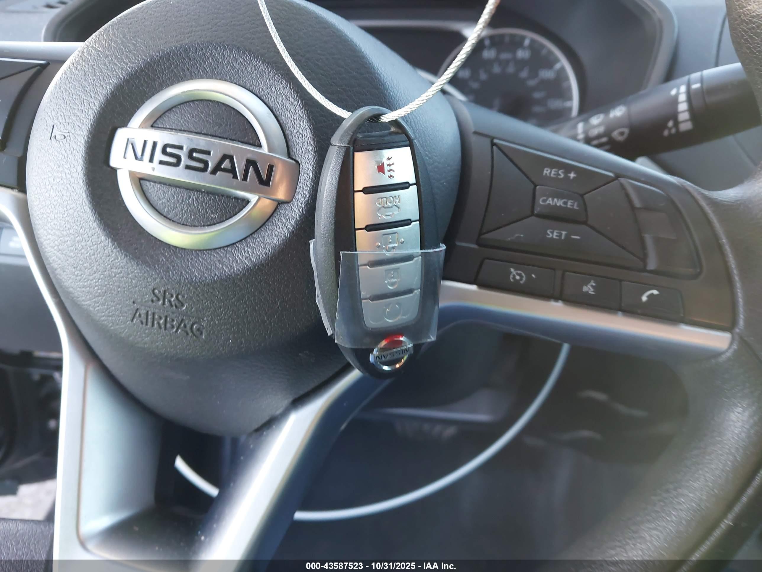NISSAN ALTIMA image 11