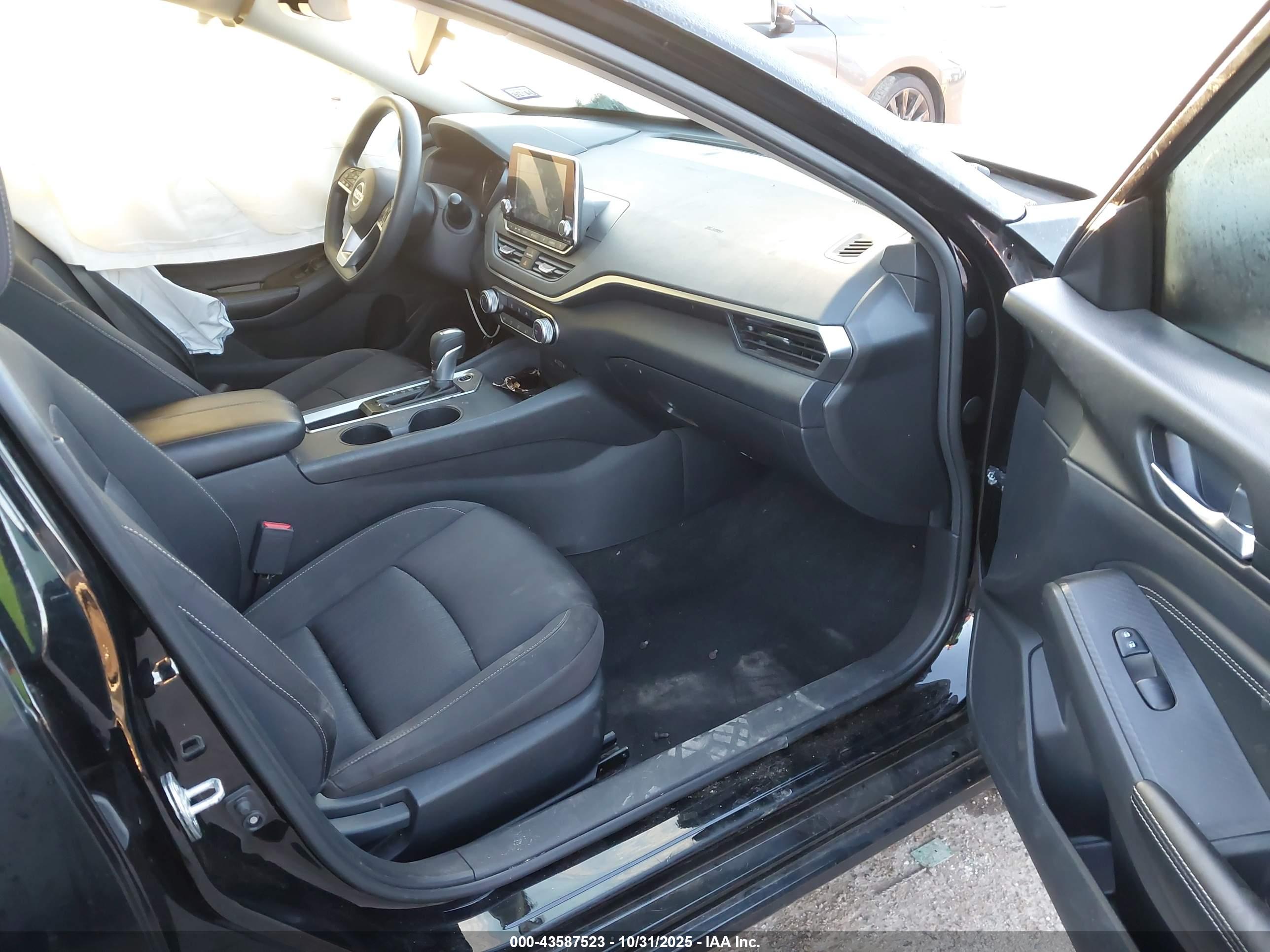 NISSAN ALTIMA image 5