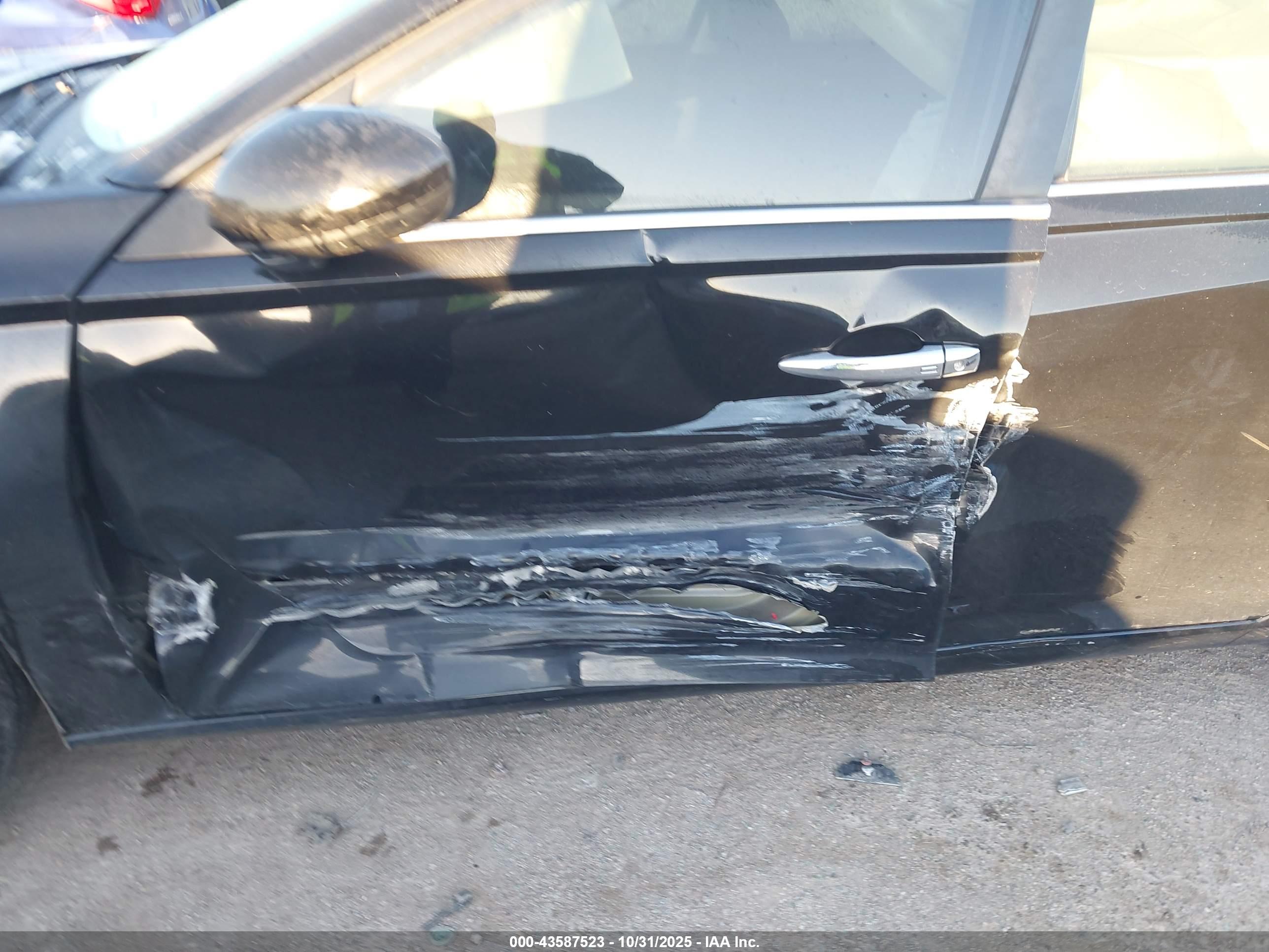 NISSAN ALTIMA image 6