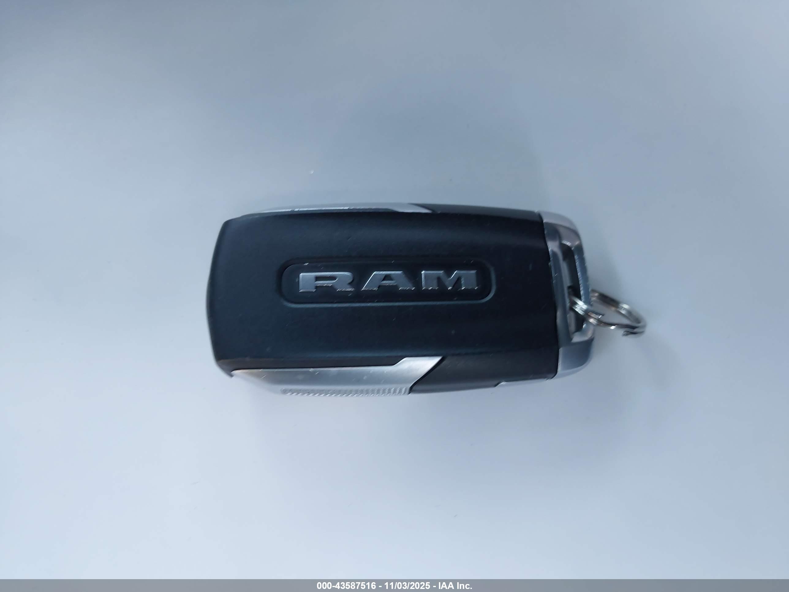 RAM 1500 image 11