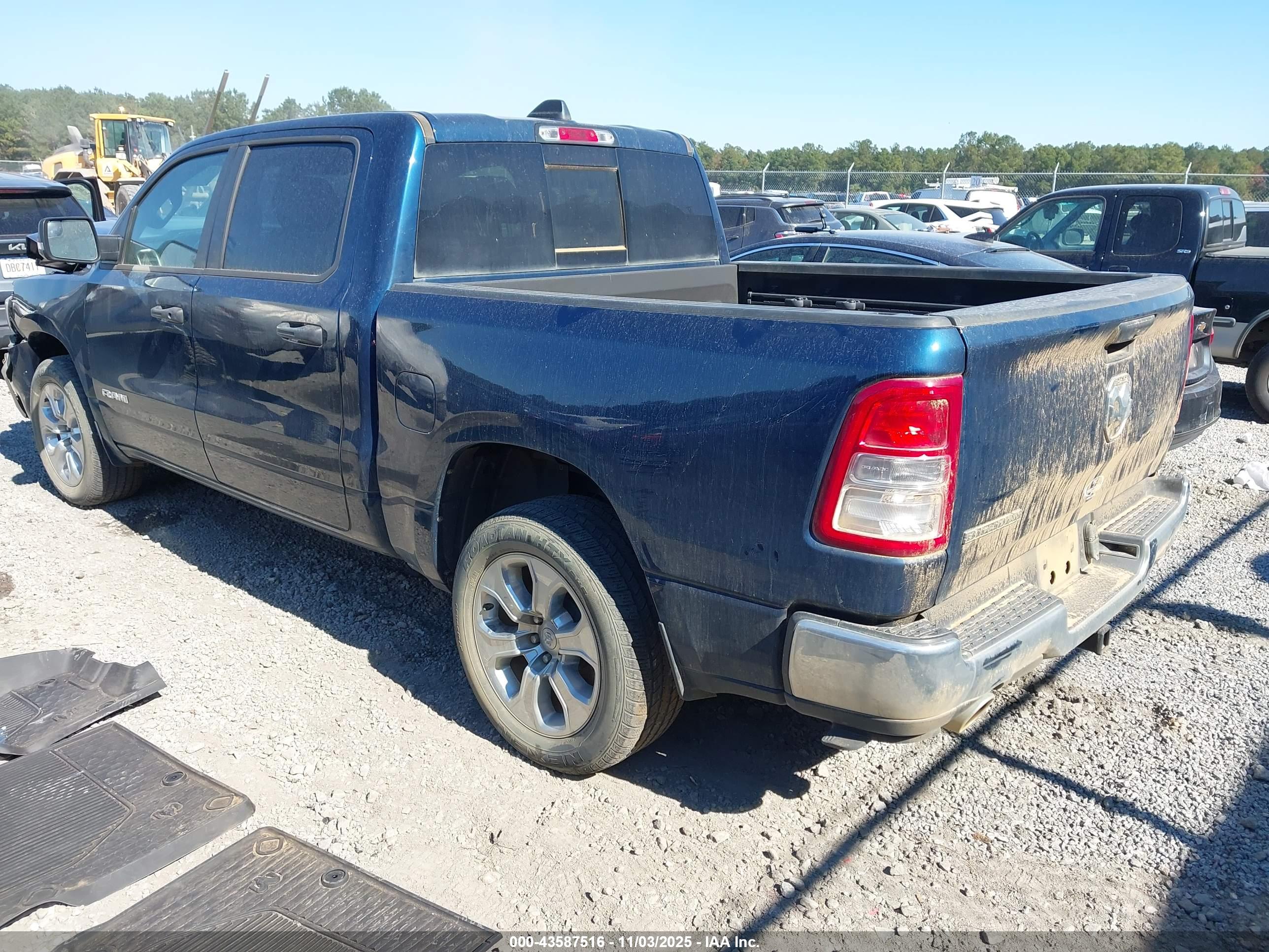 RAM 1500 image 3