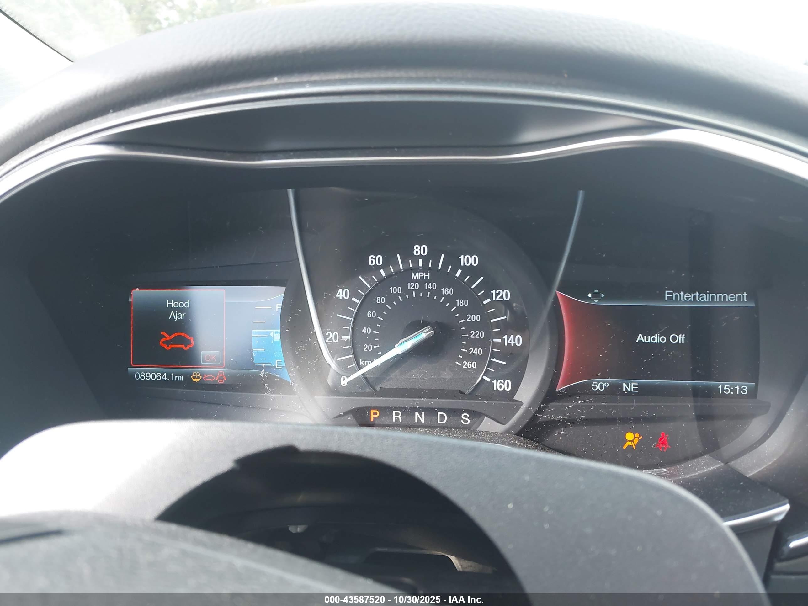 FORD FUSION image 7