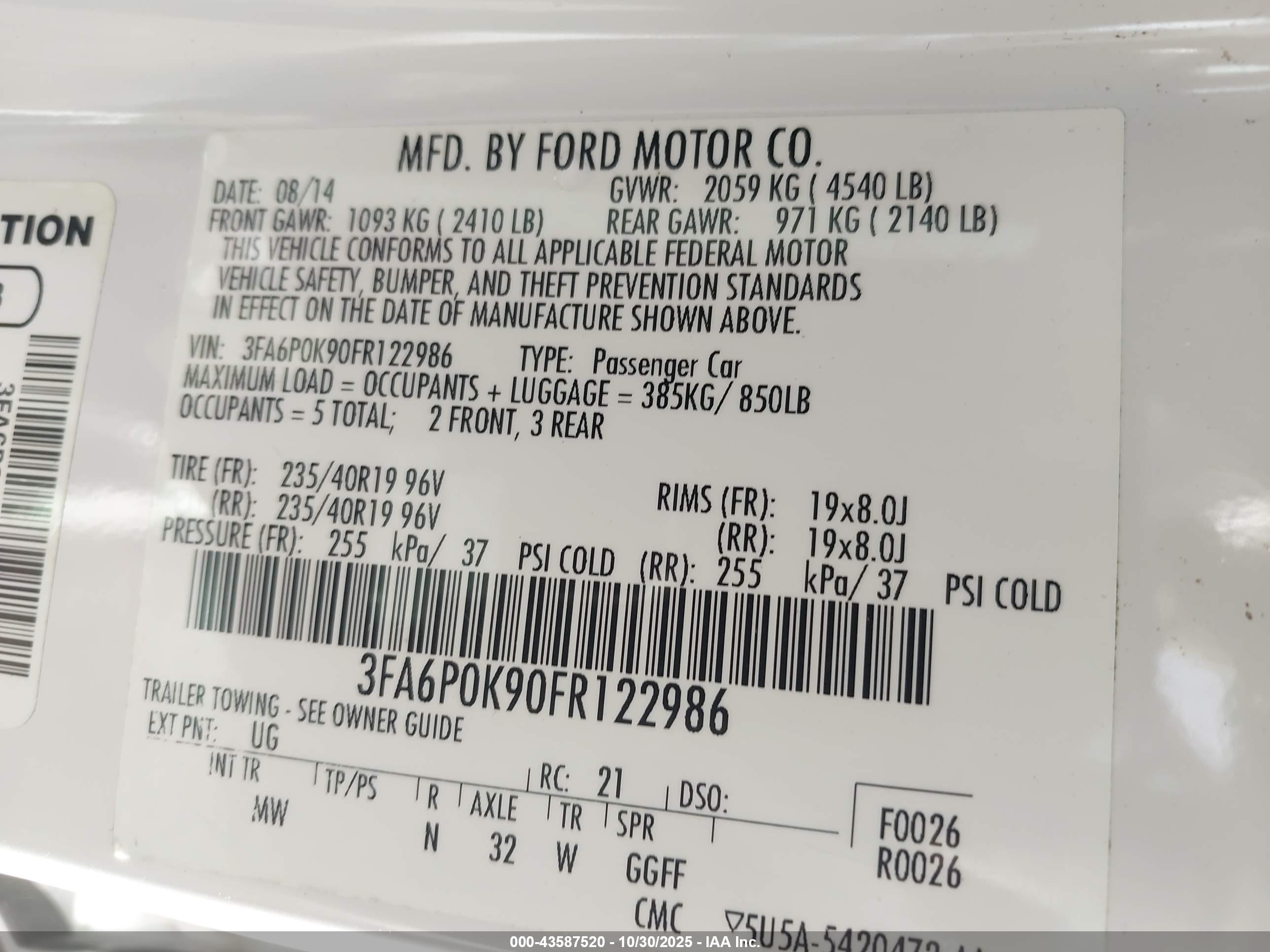 FORD FUSION image 9