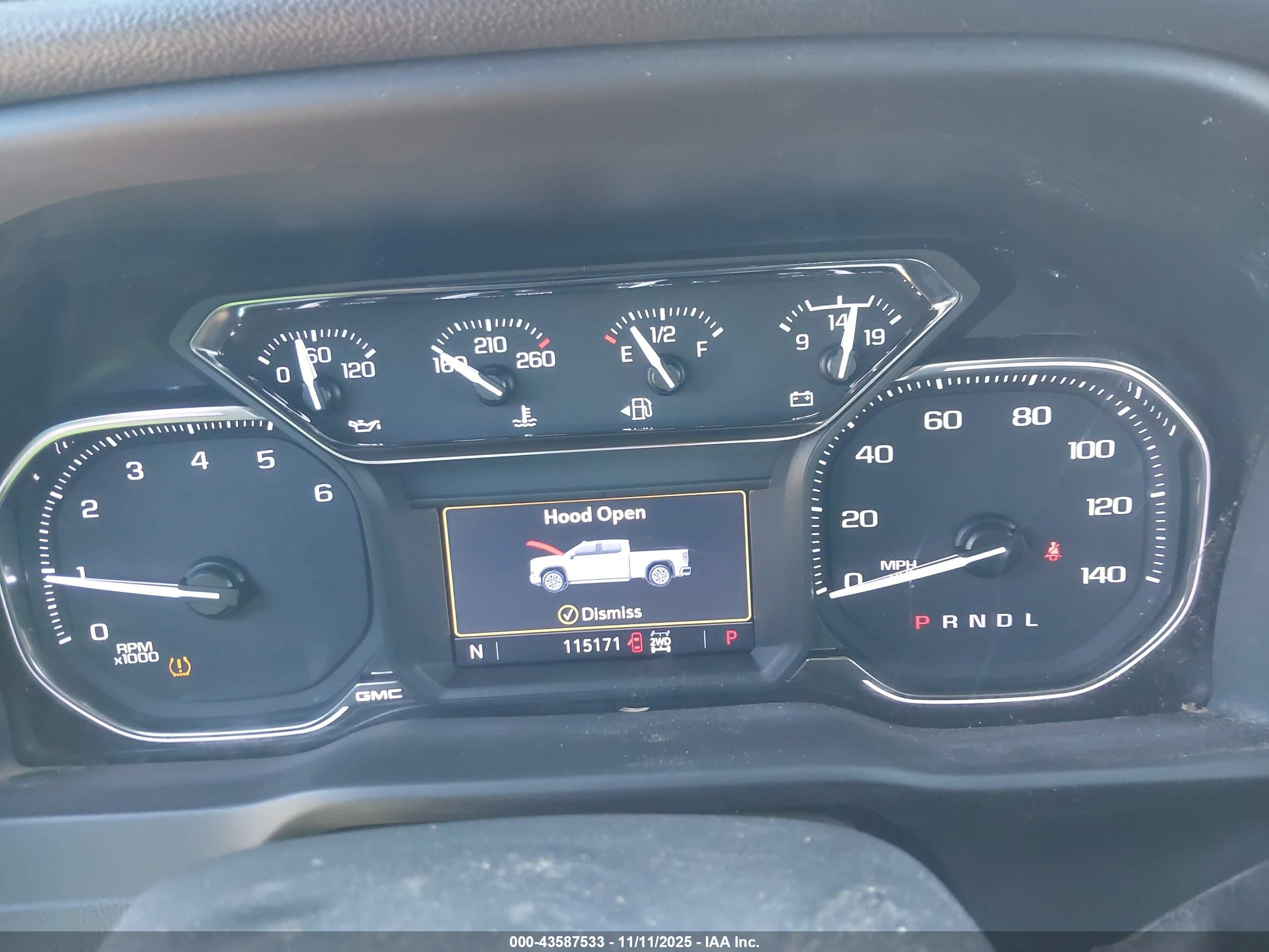 GMC SIERRA image 6
