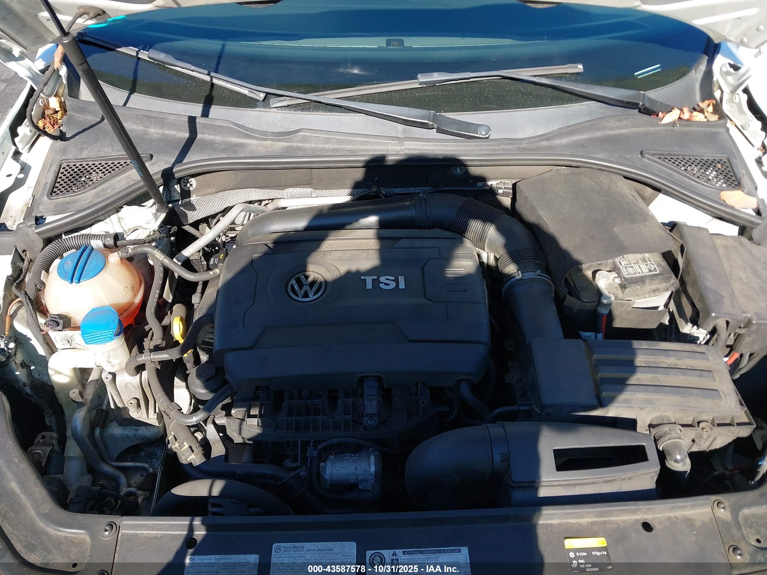 VOLKSWAGEN PASSAT image 10