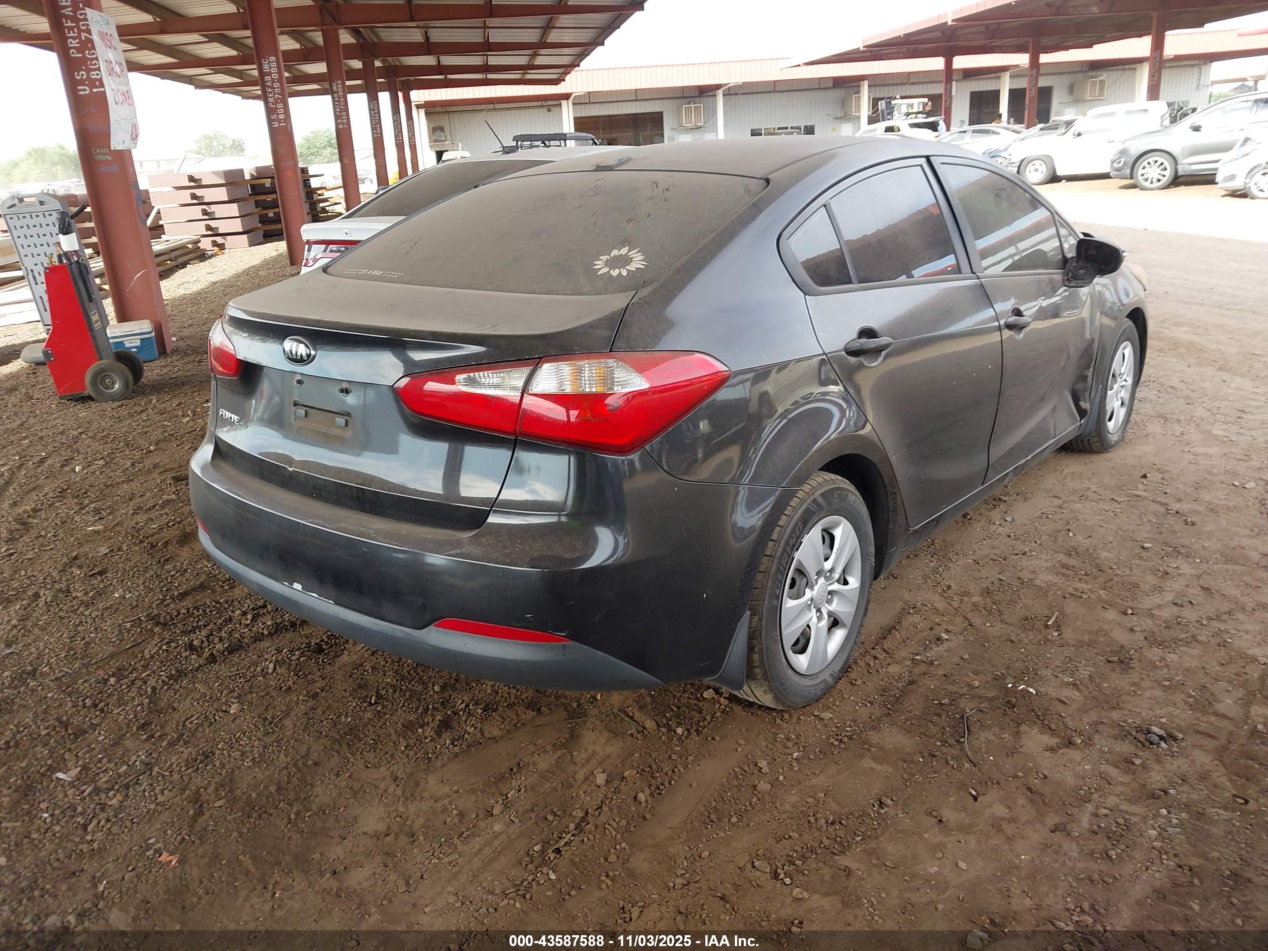 KIA FORTE image 4