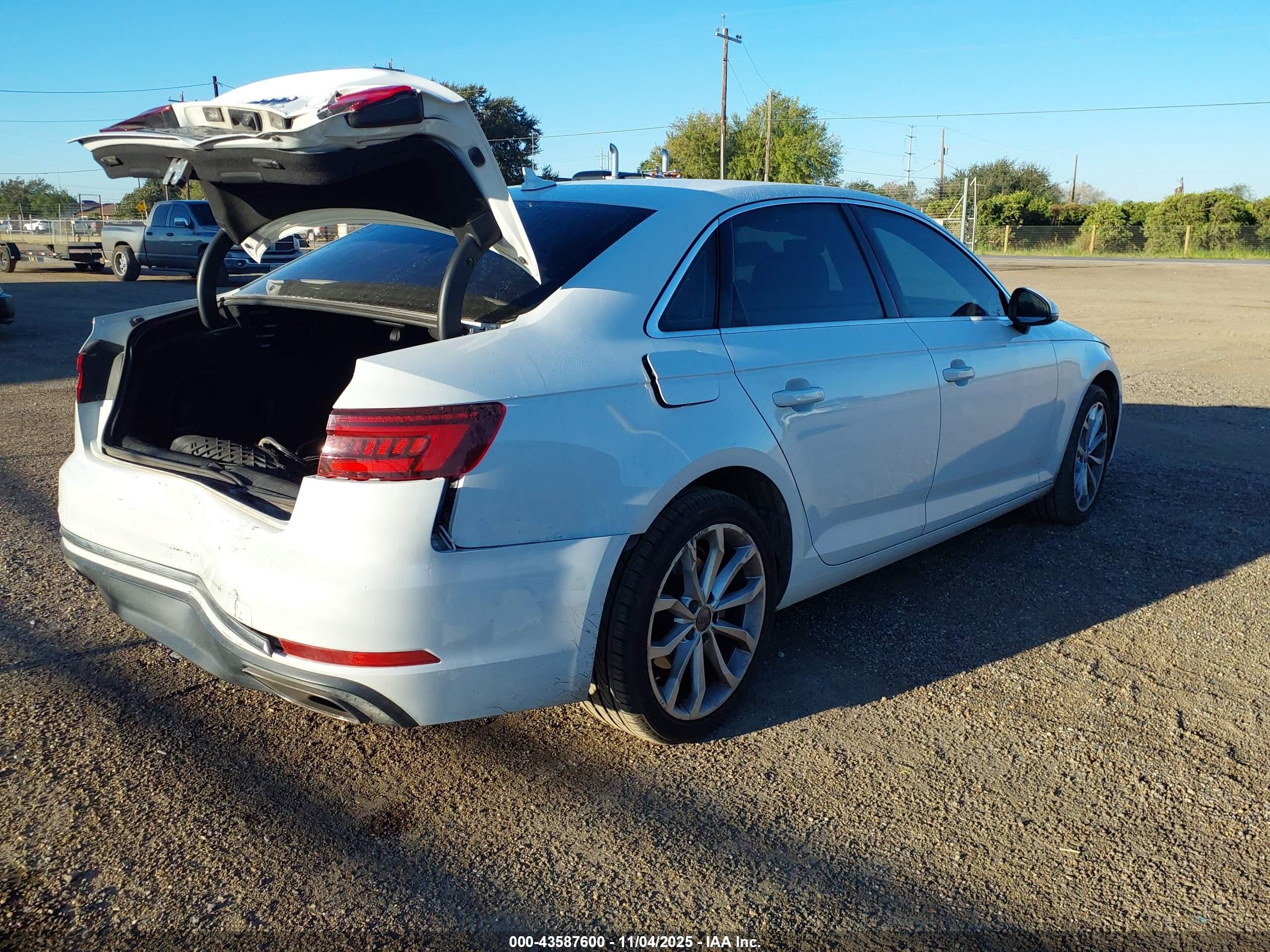 AUDI A4 image 4