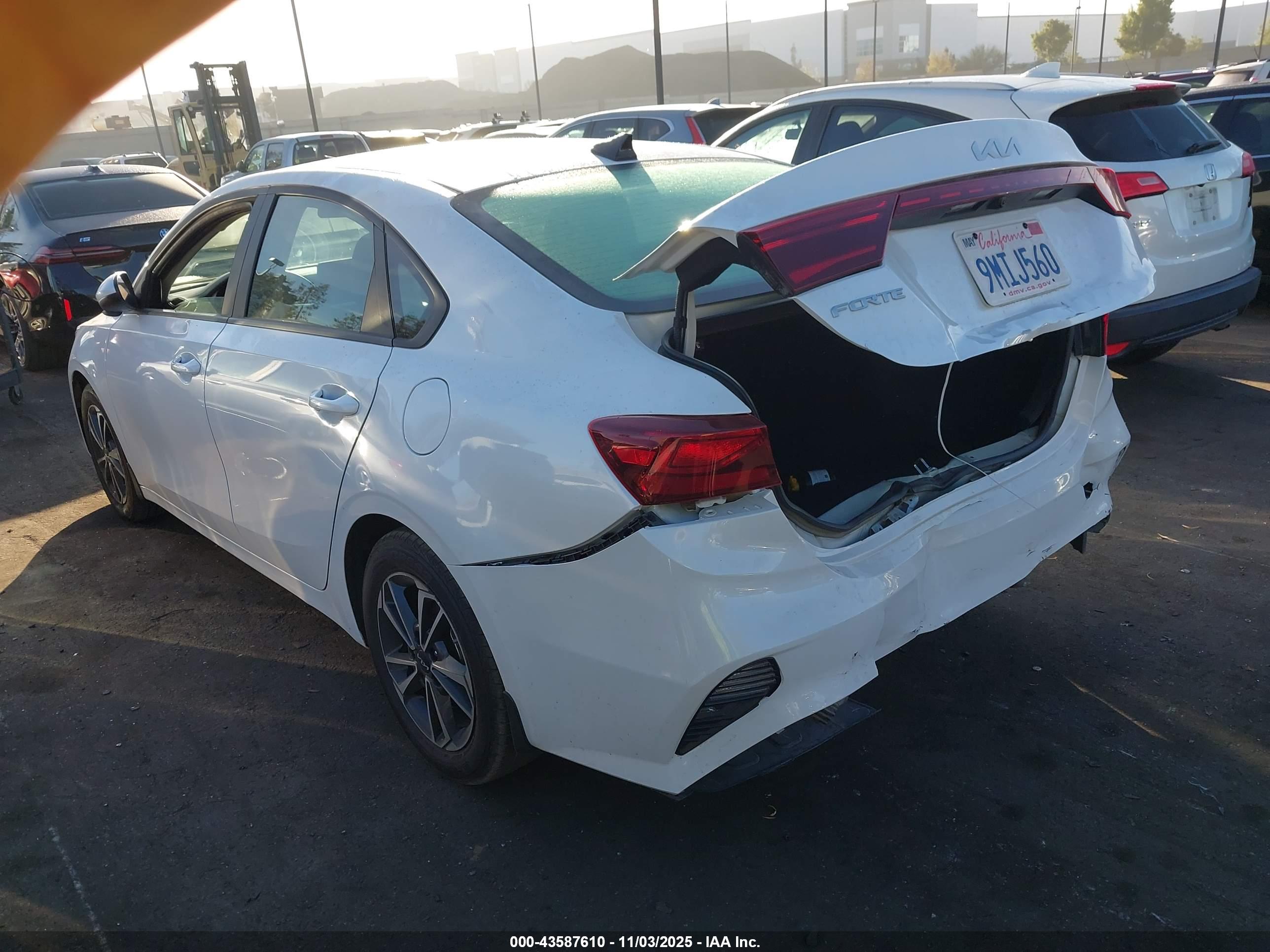 KIA FORTE image 3