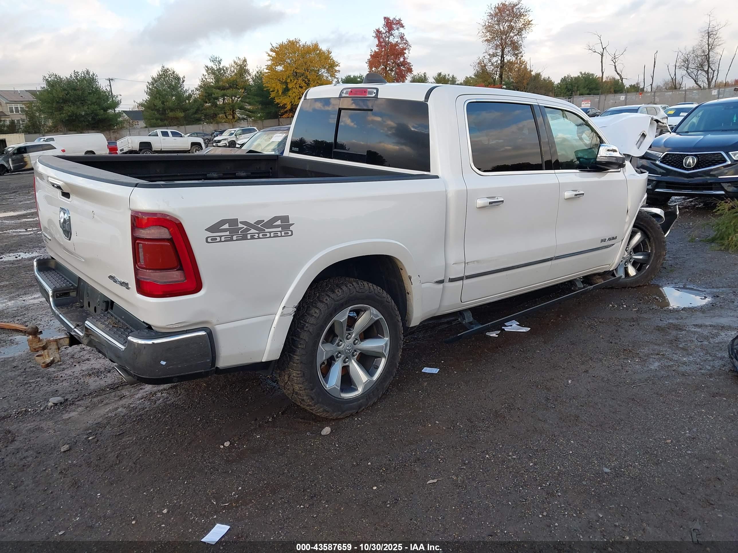 RAM 1500 image 4