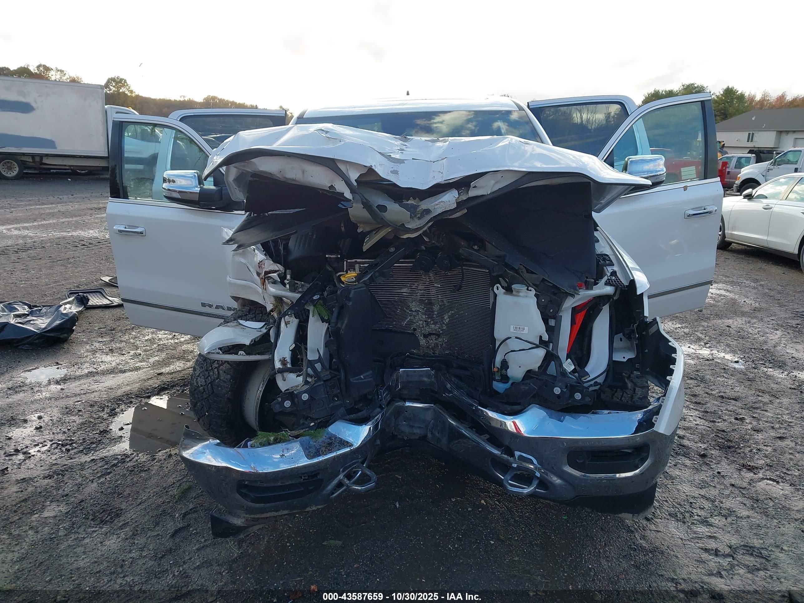 RAM 1500 image 6