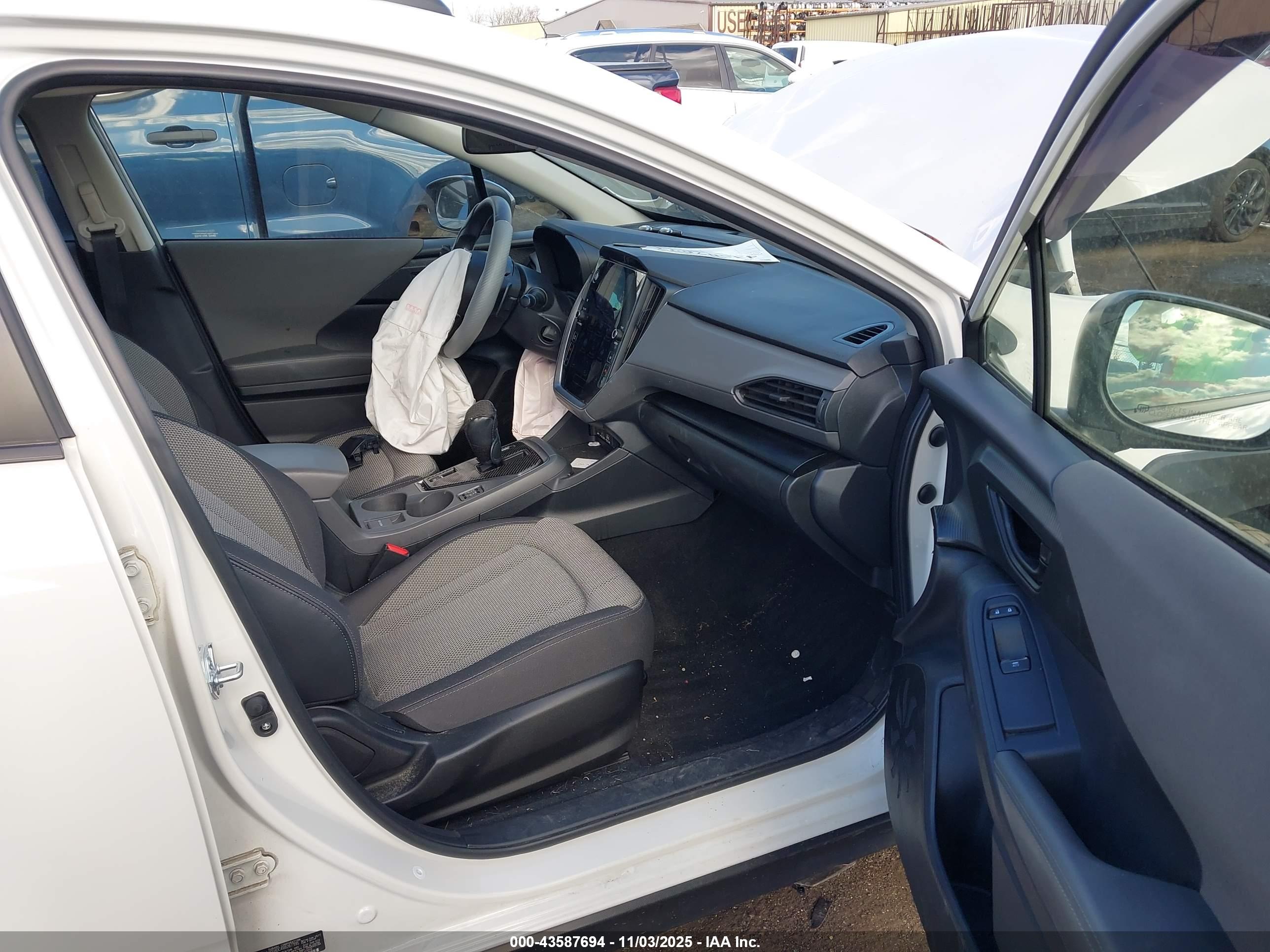 SUBARU CROSSTREK image 5