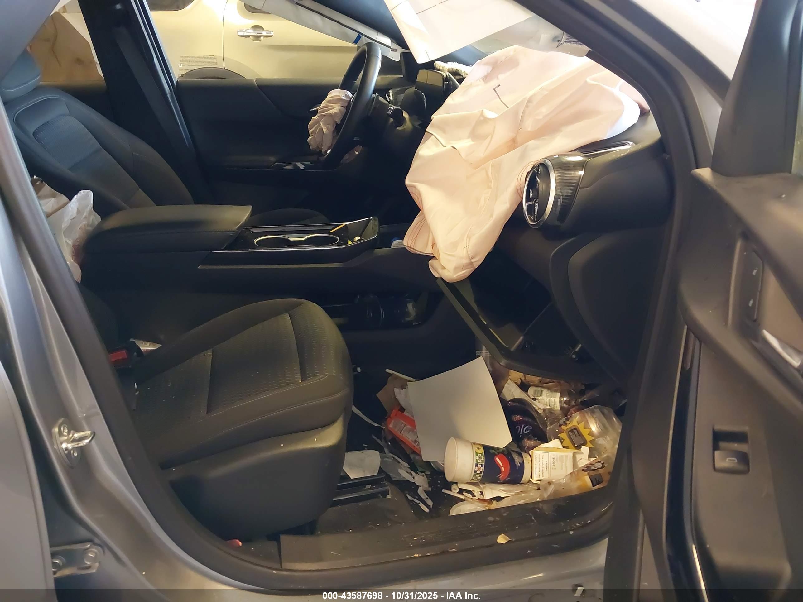 CHEVROLET EQUINOX image 5