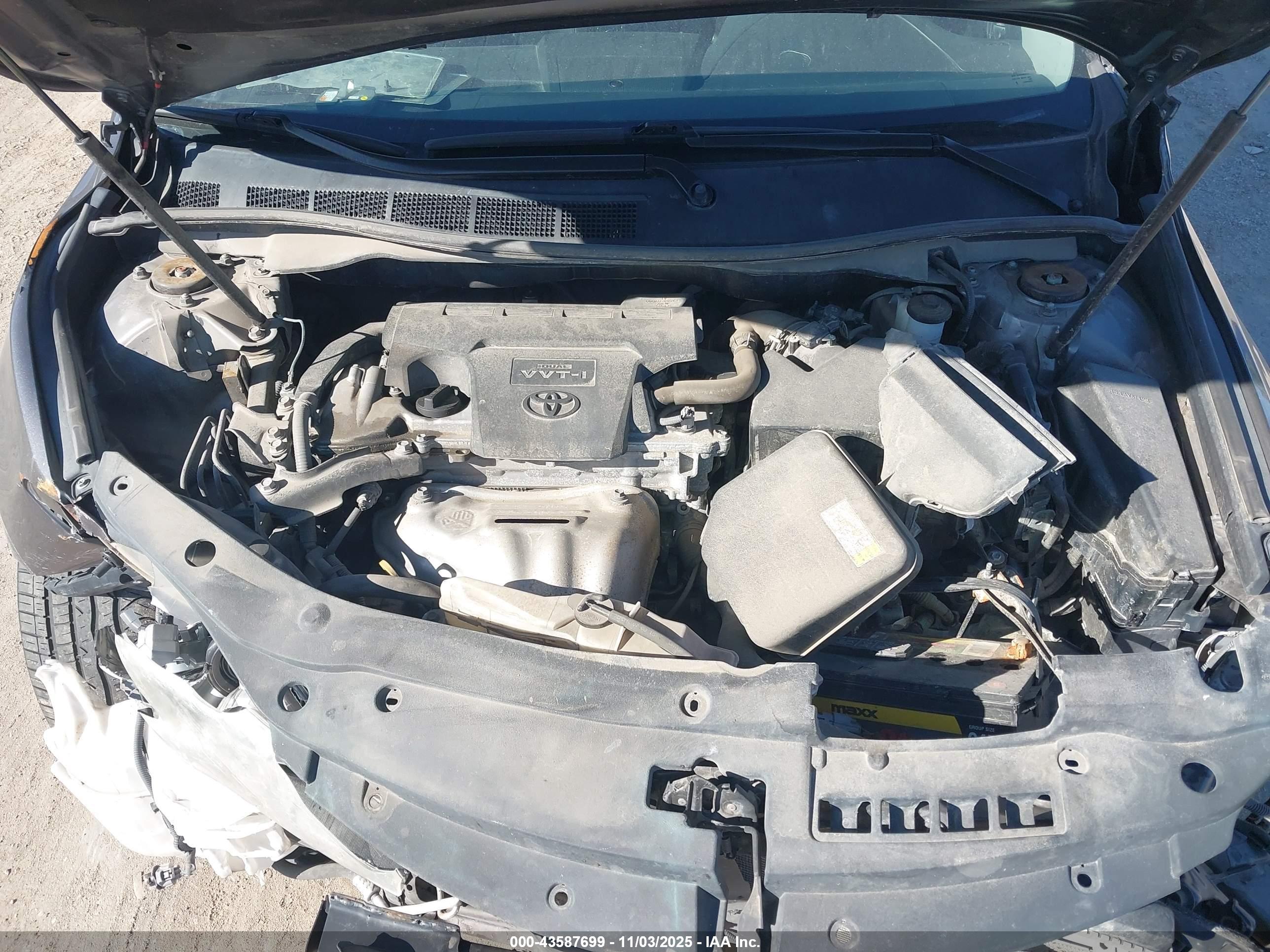 TOYOTA CAMRY image 10
