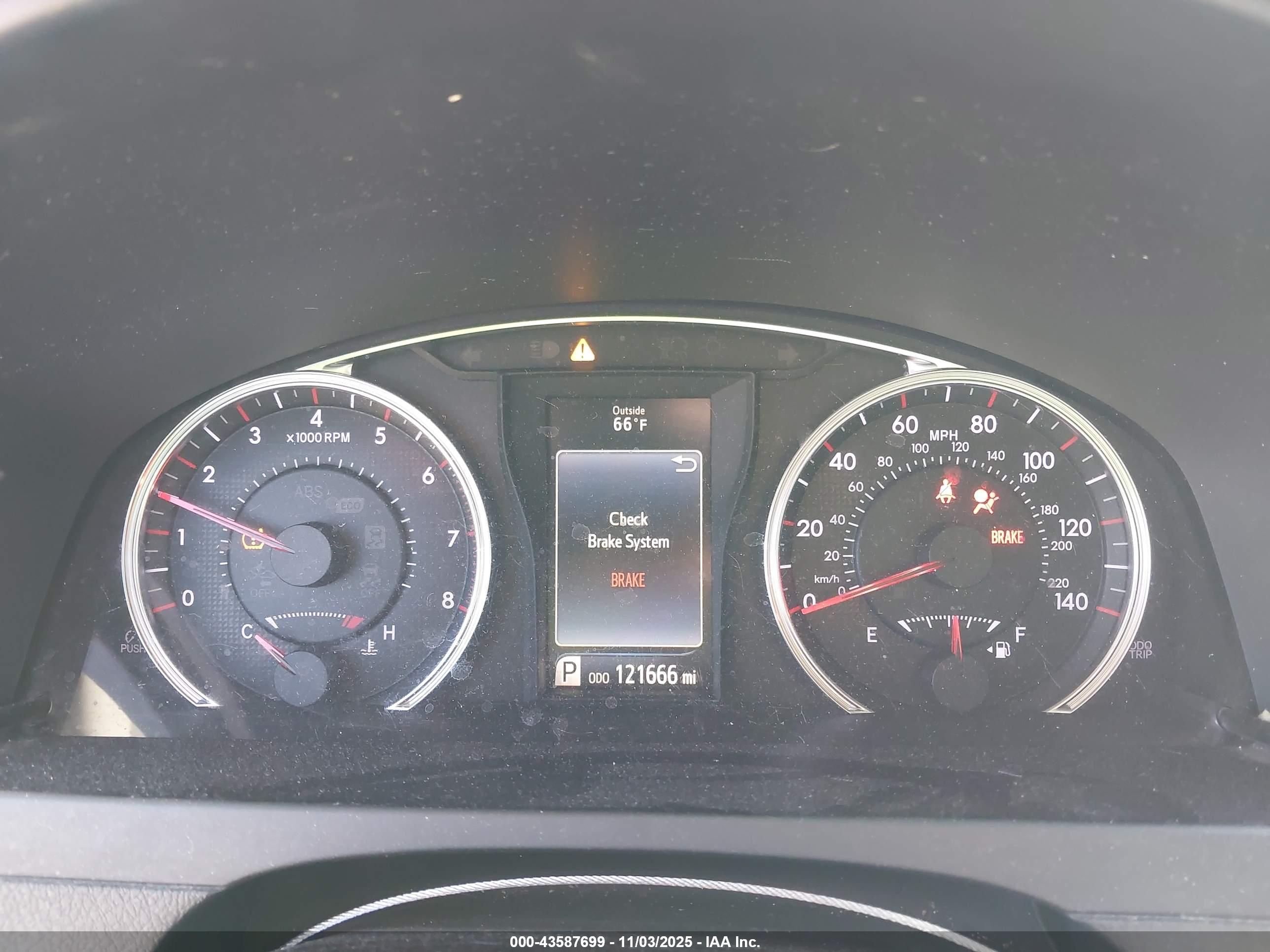 TOYOTA CAMRY image 7
