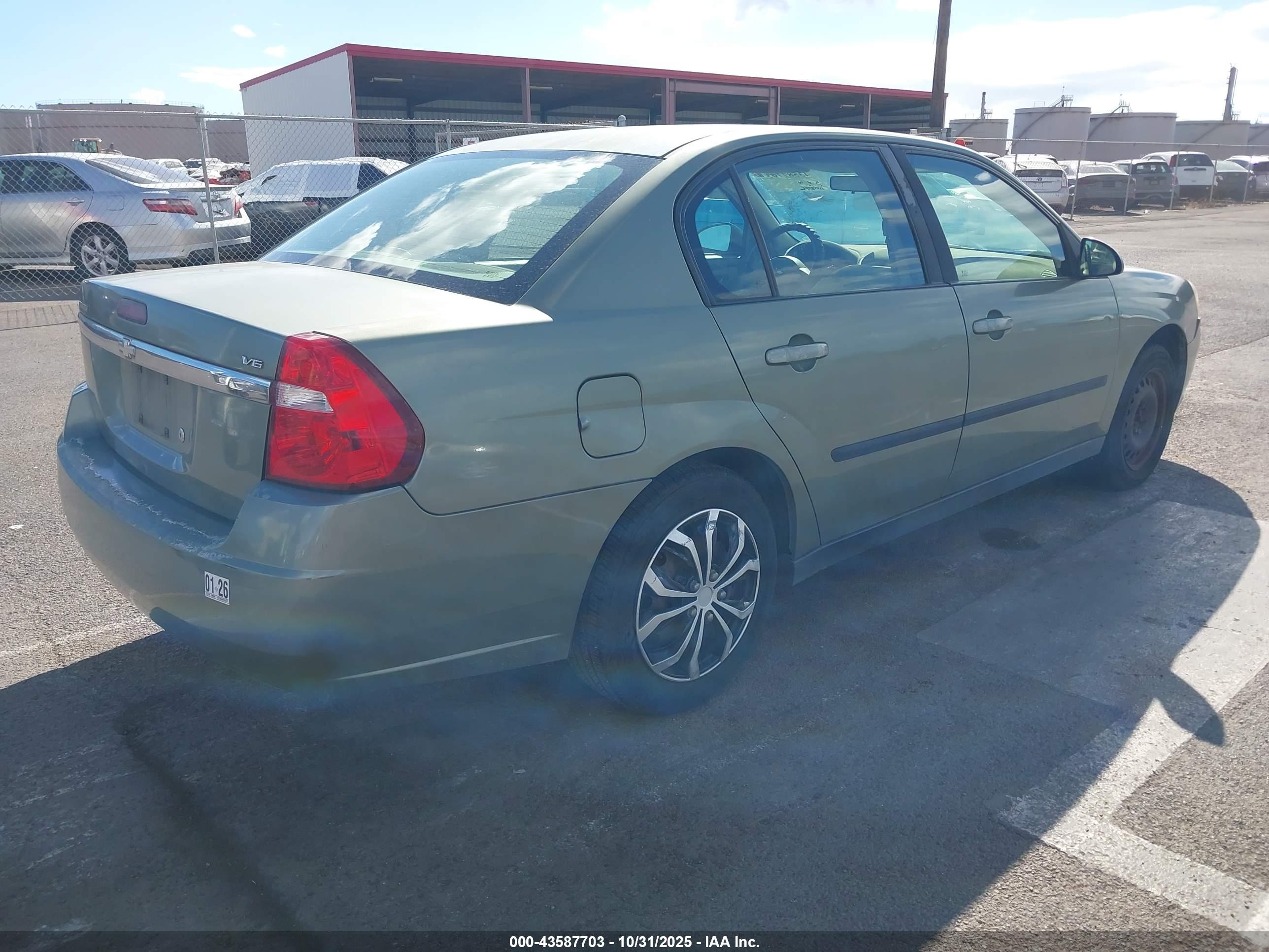 CHEVROLET MALIBU image 4