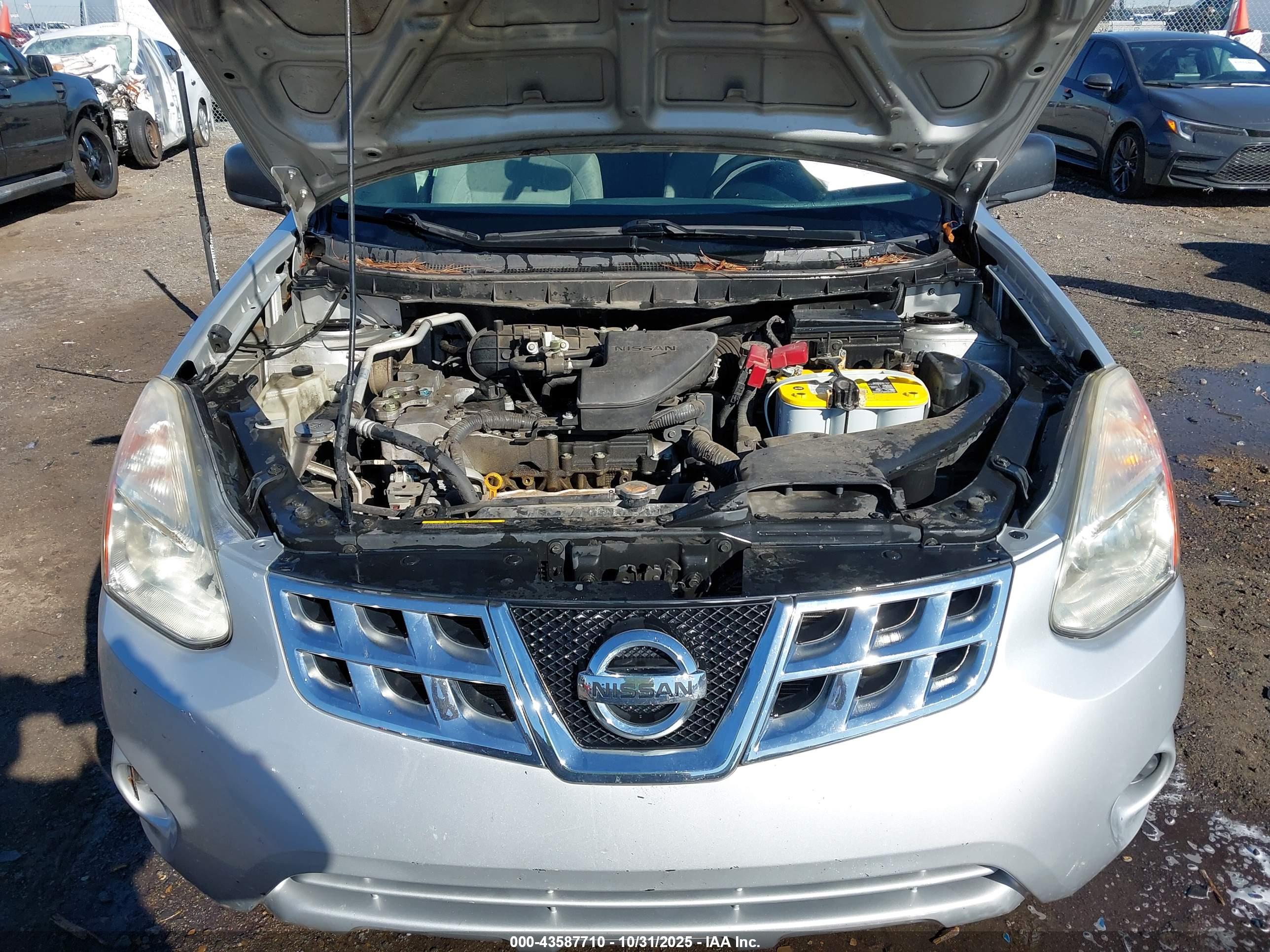 NISSAN ROGUE image 10