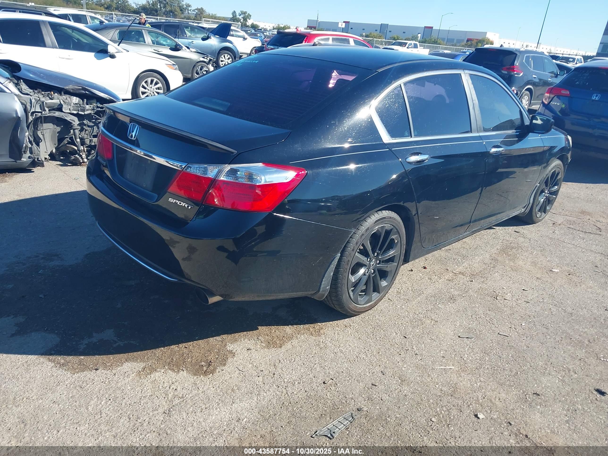 HONDA ACCORD image 4