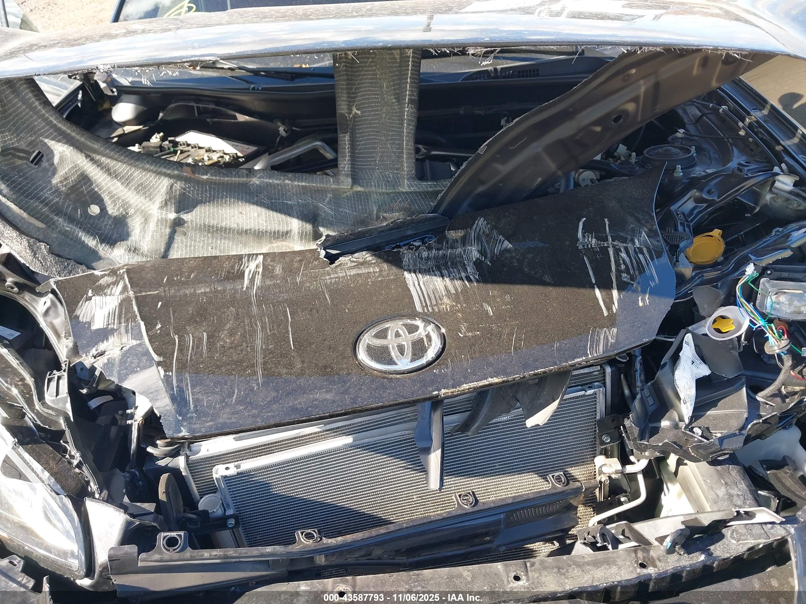 TOYOTA GR86 image 10