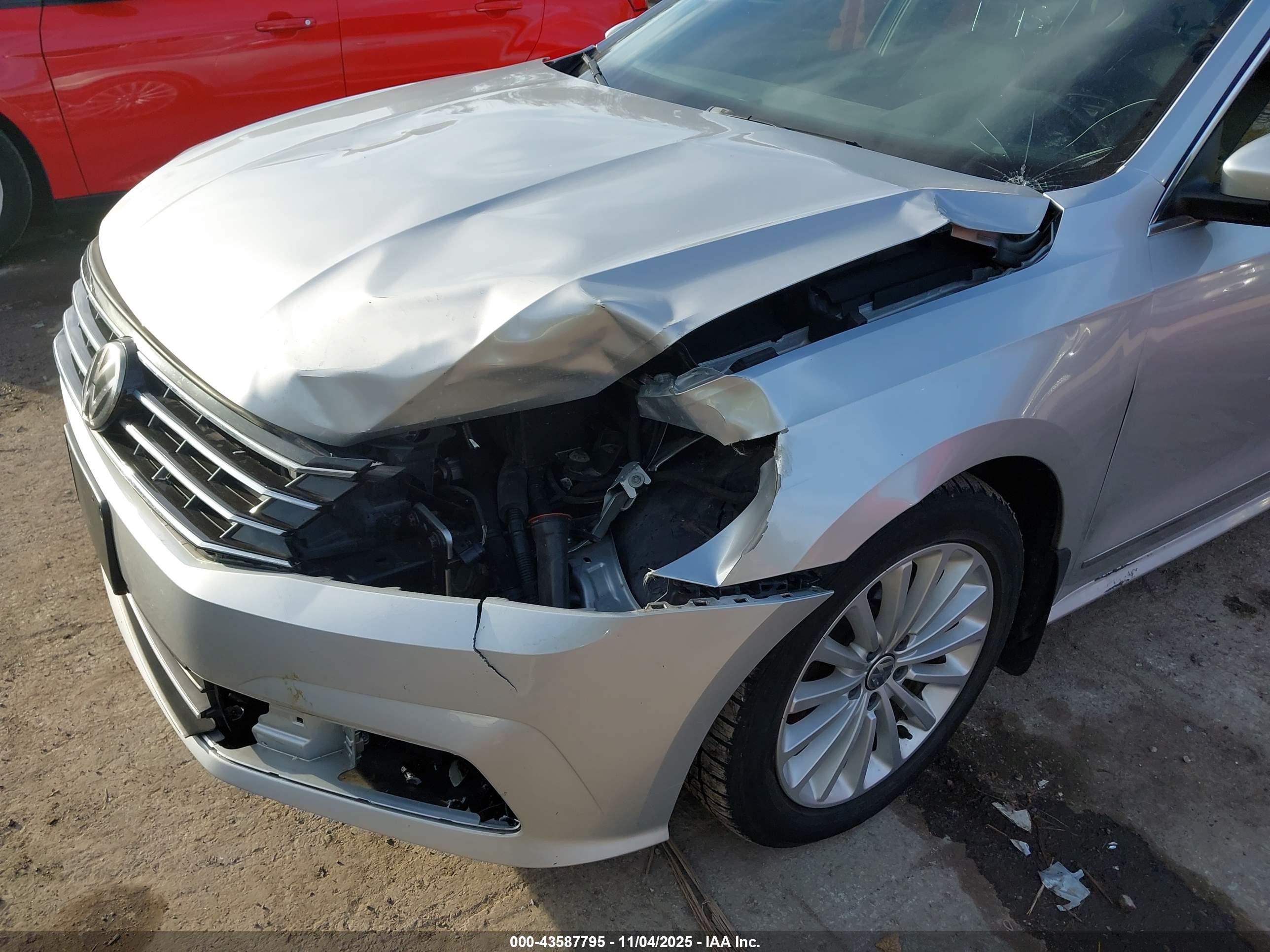 VOLKSWAGEN PASSAT image 6