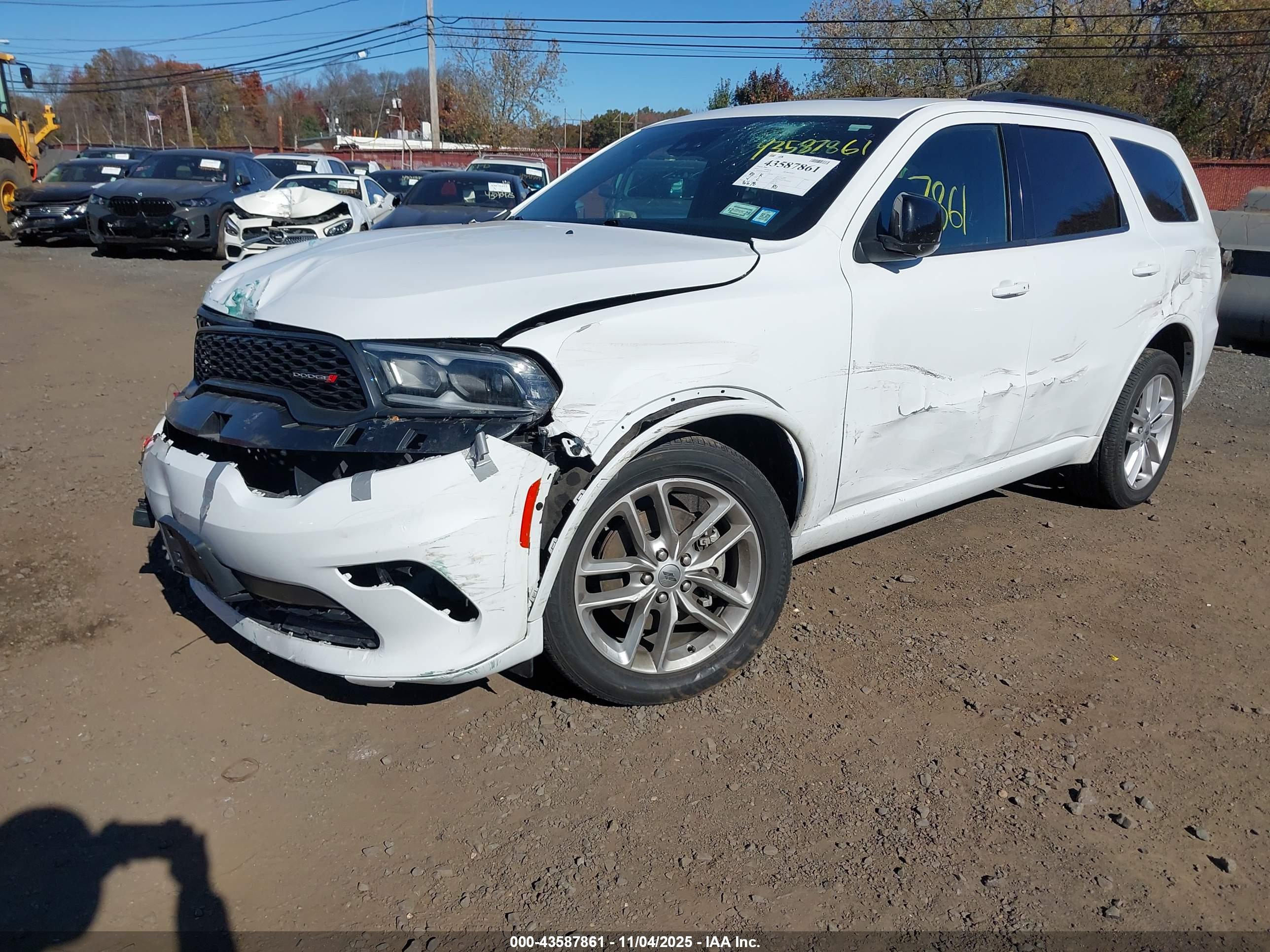 DODGE DURANGO image 2