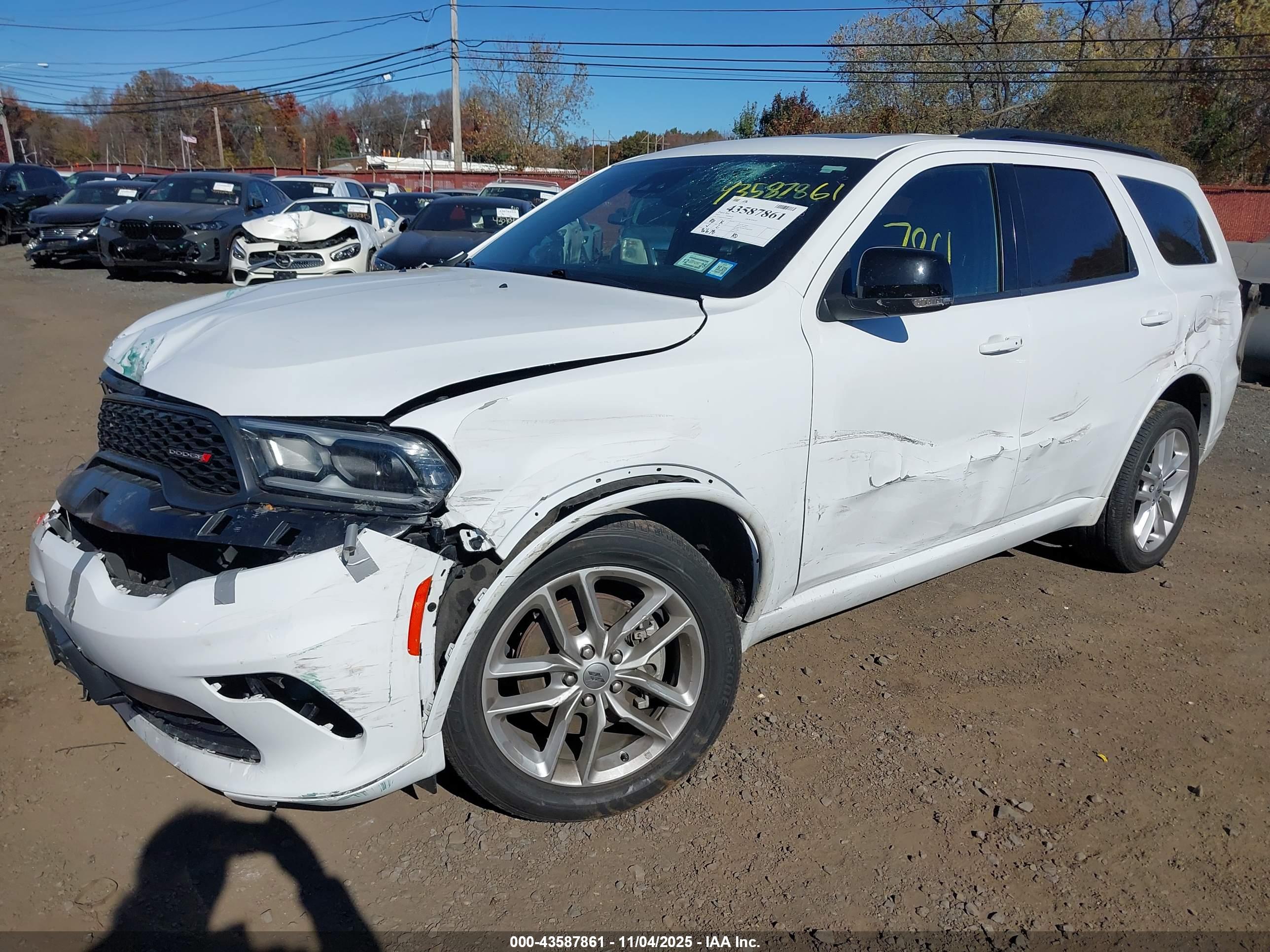 DODGE DURANGO image 6