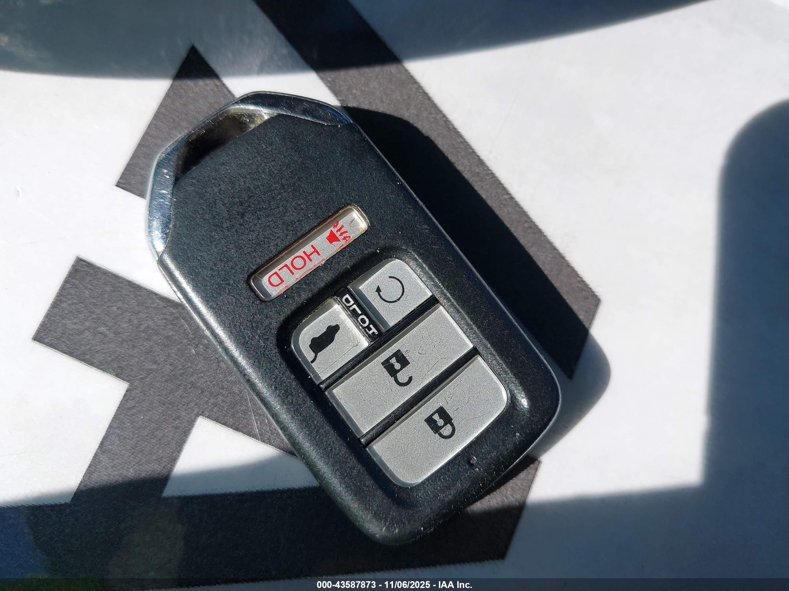 HONDA CR-V image 11