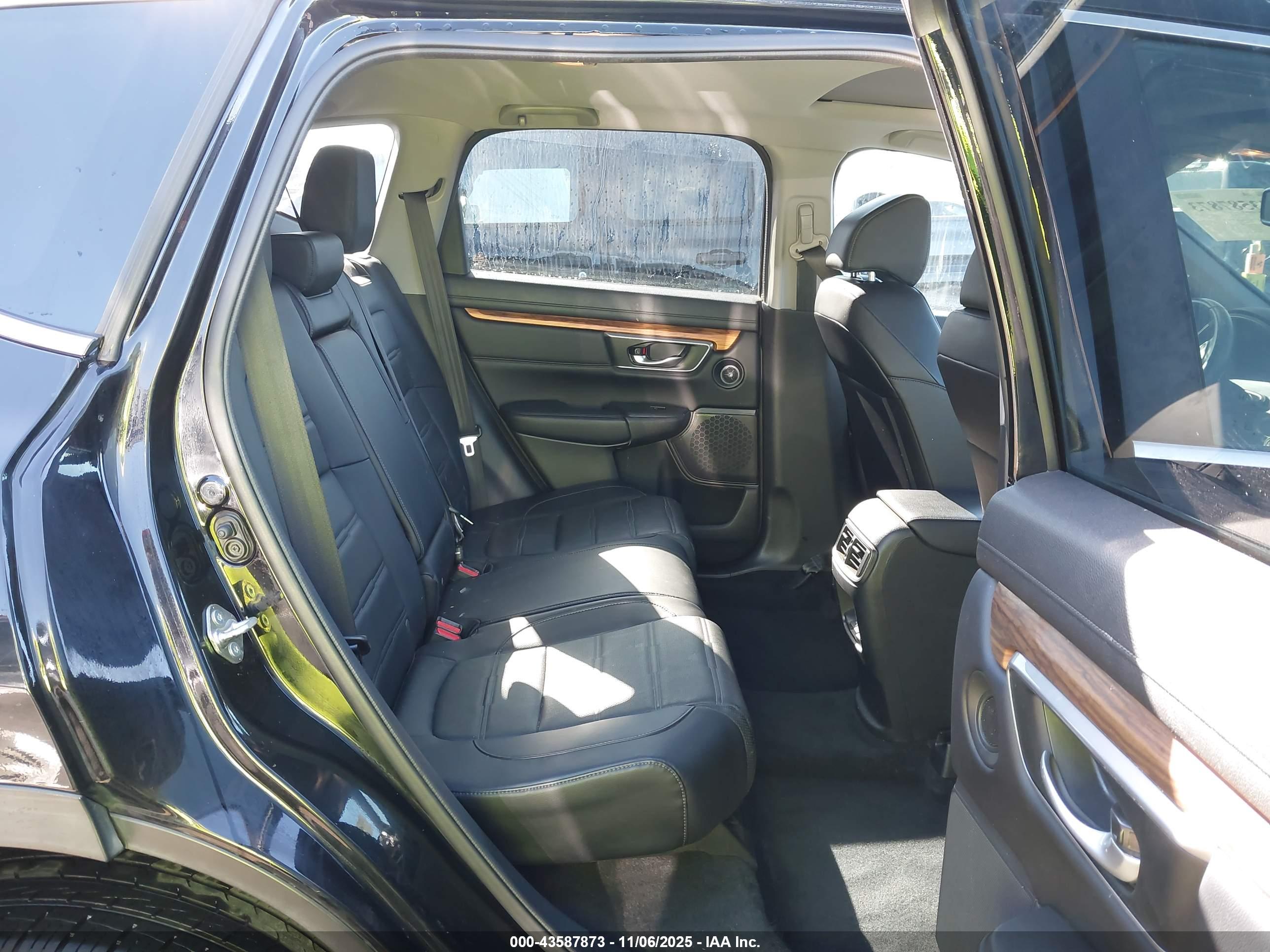 HONDA CR-V image 8