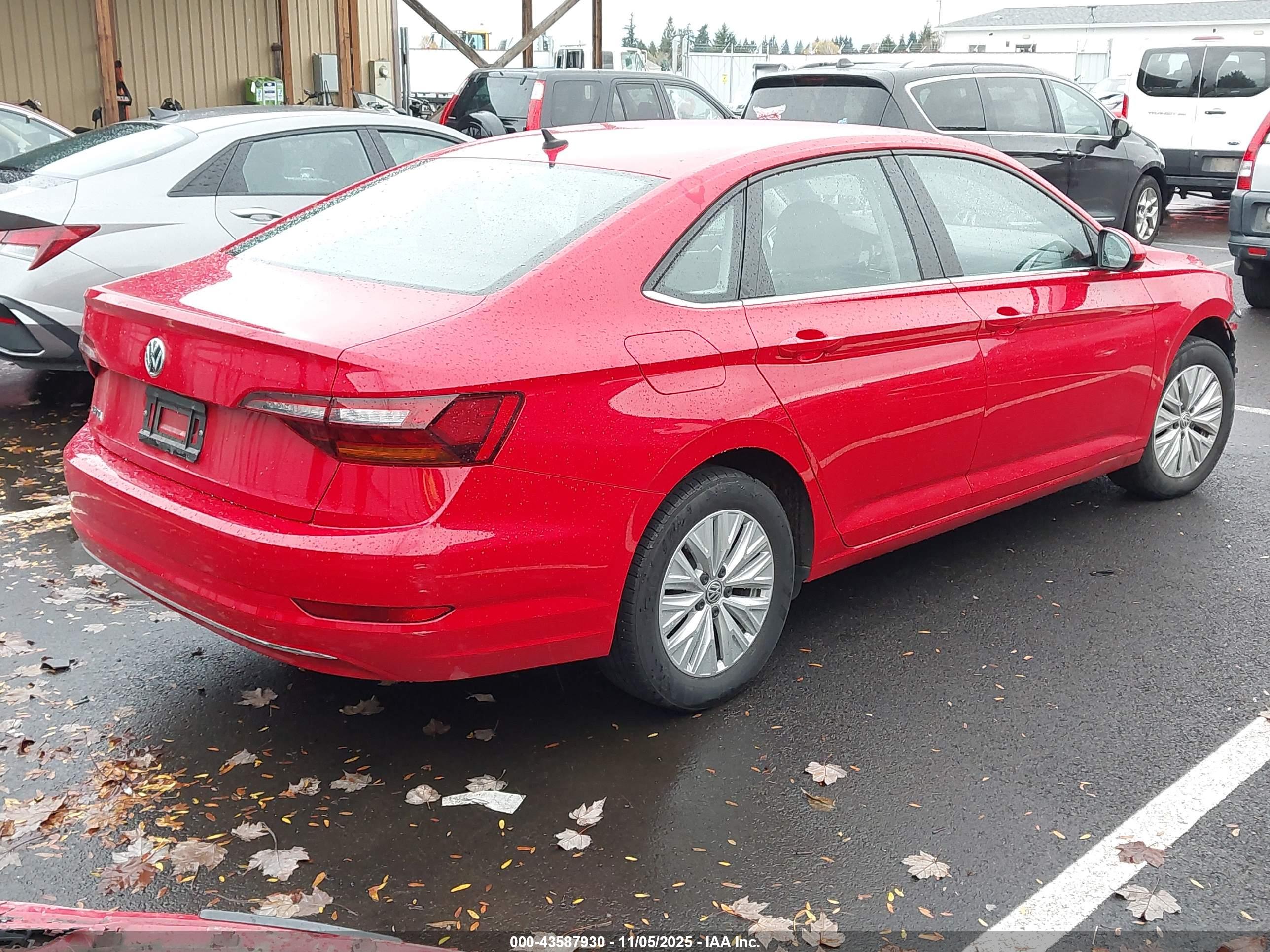VOLKSWAGEN JETTA image 4