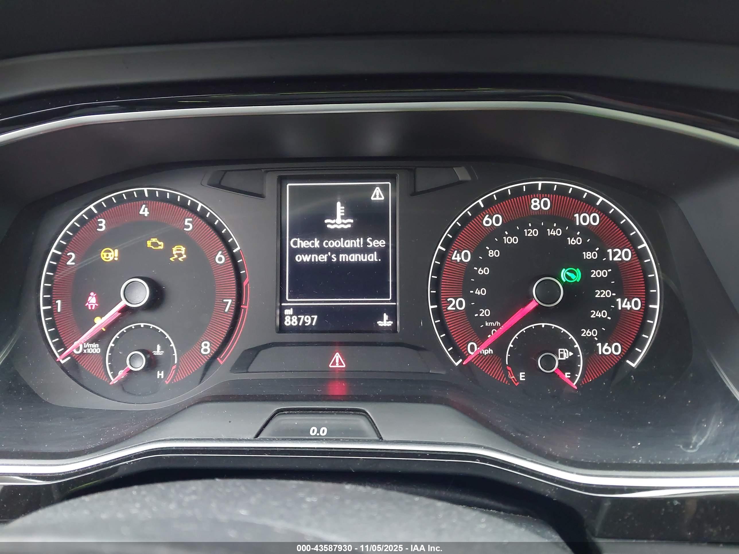 VOLKSWAGEN JETTA image 7
