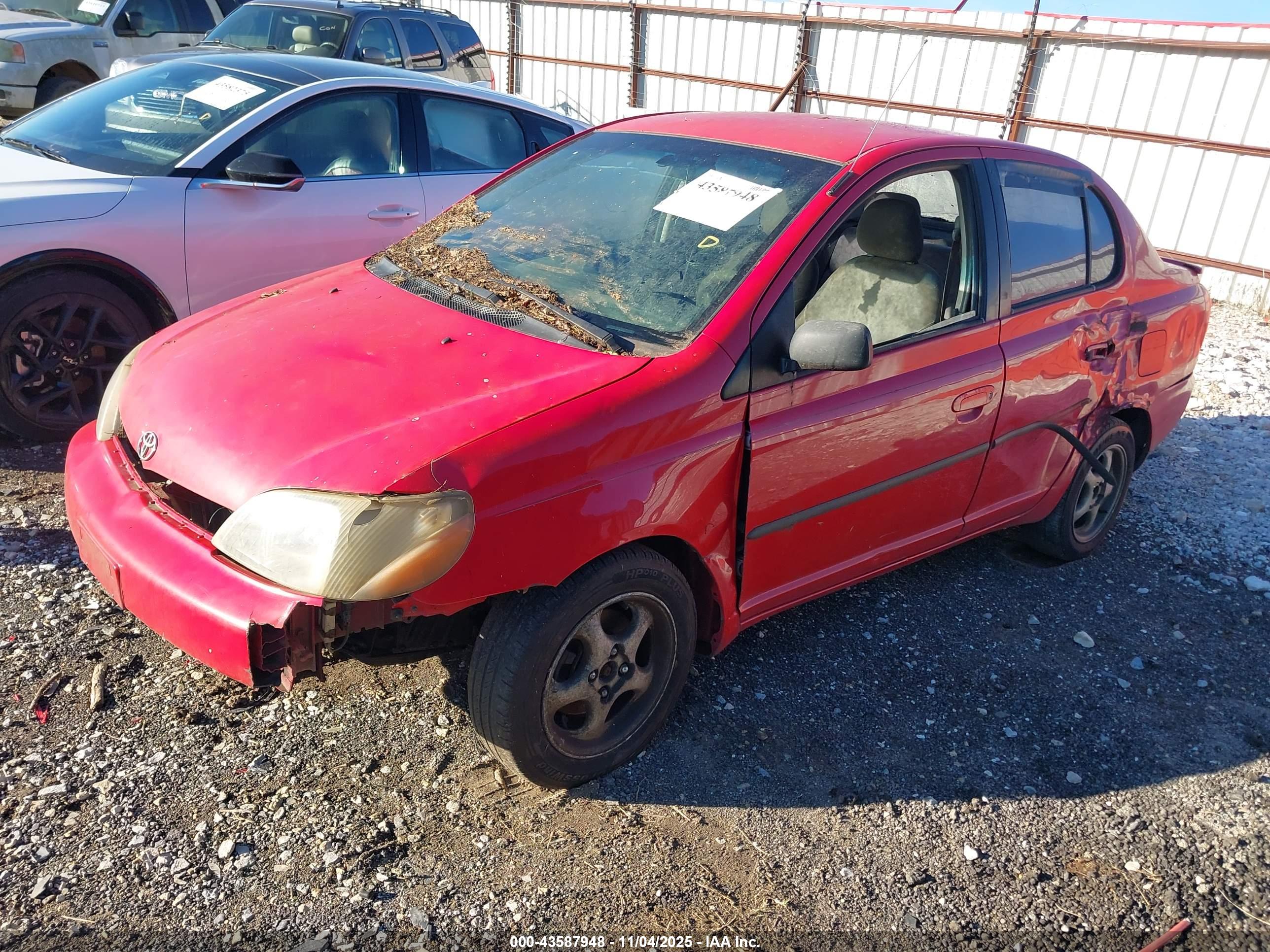 TOYOTA ECHO image 2