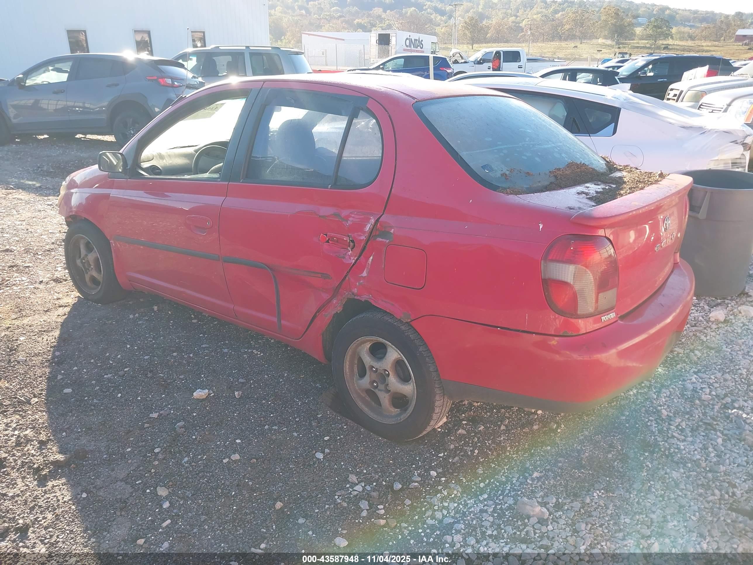 TOYOTA ECHO image 3