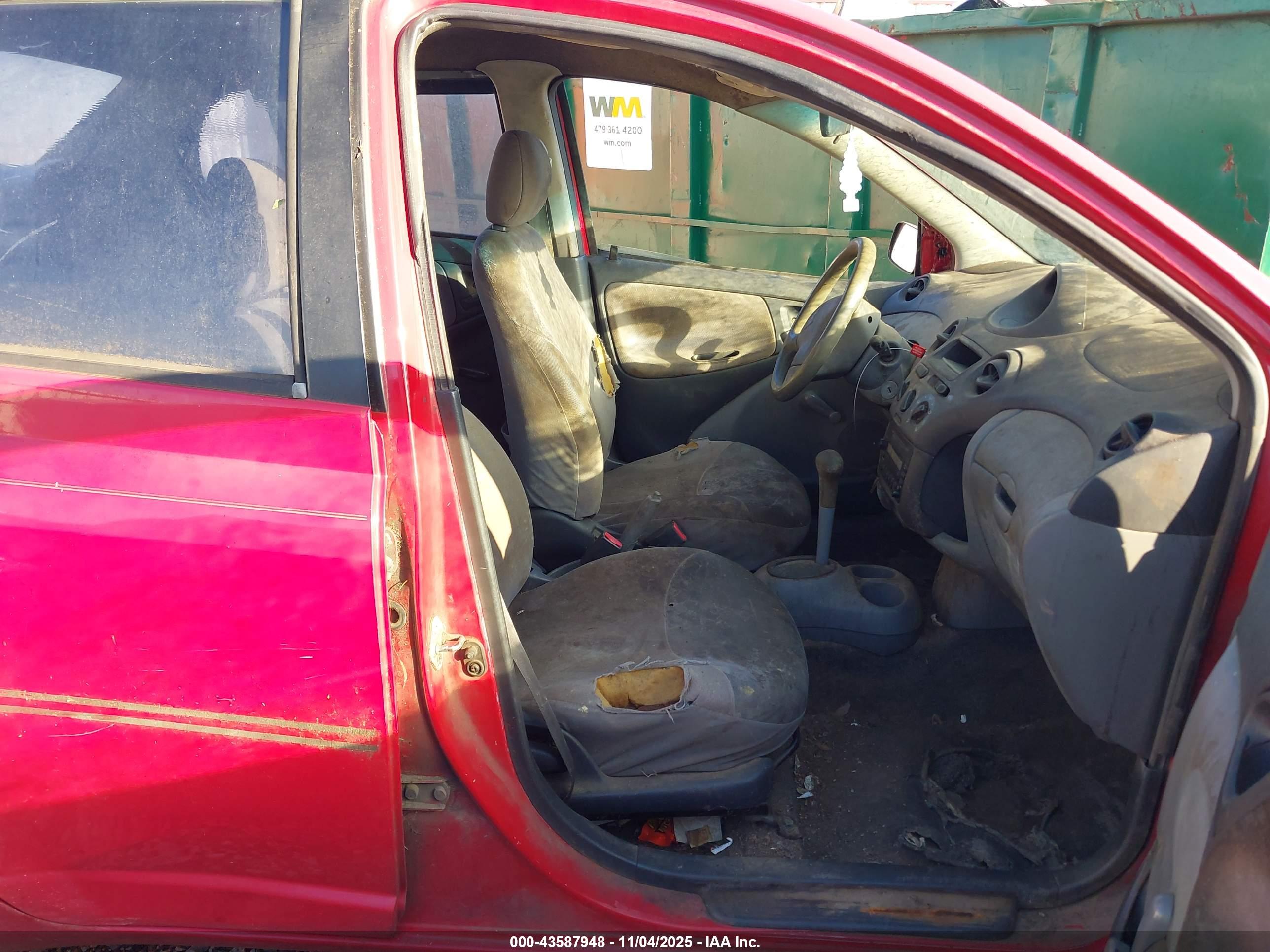 TOYOTA ECHO image 5