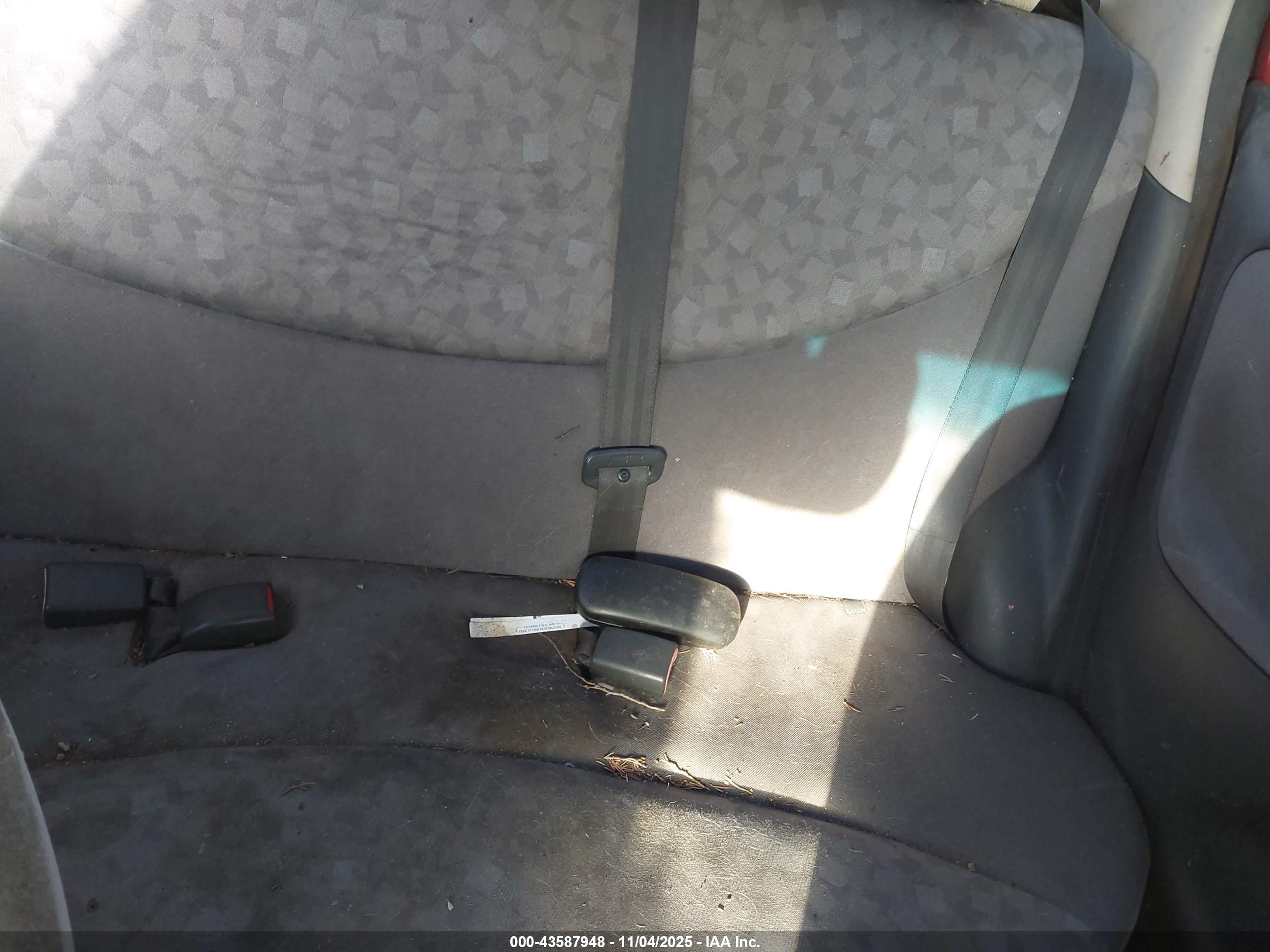 TOYOTA ECHO image 8