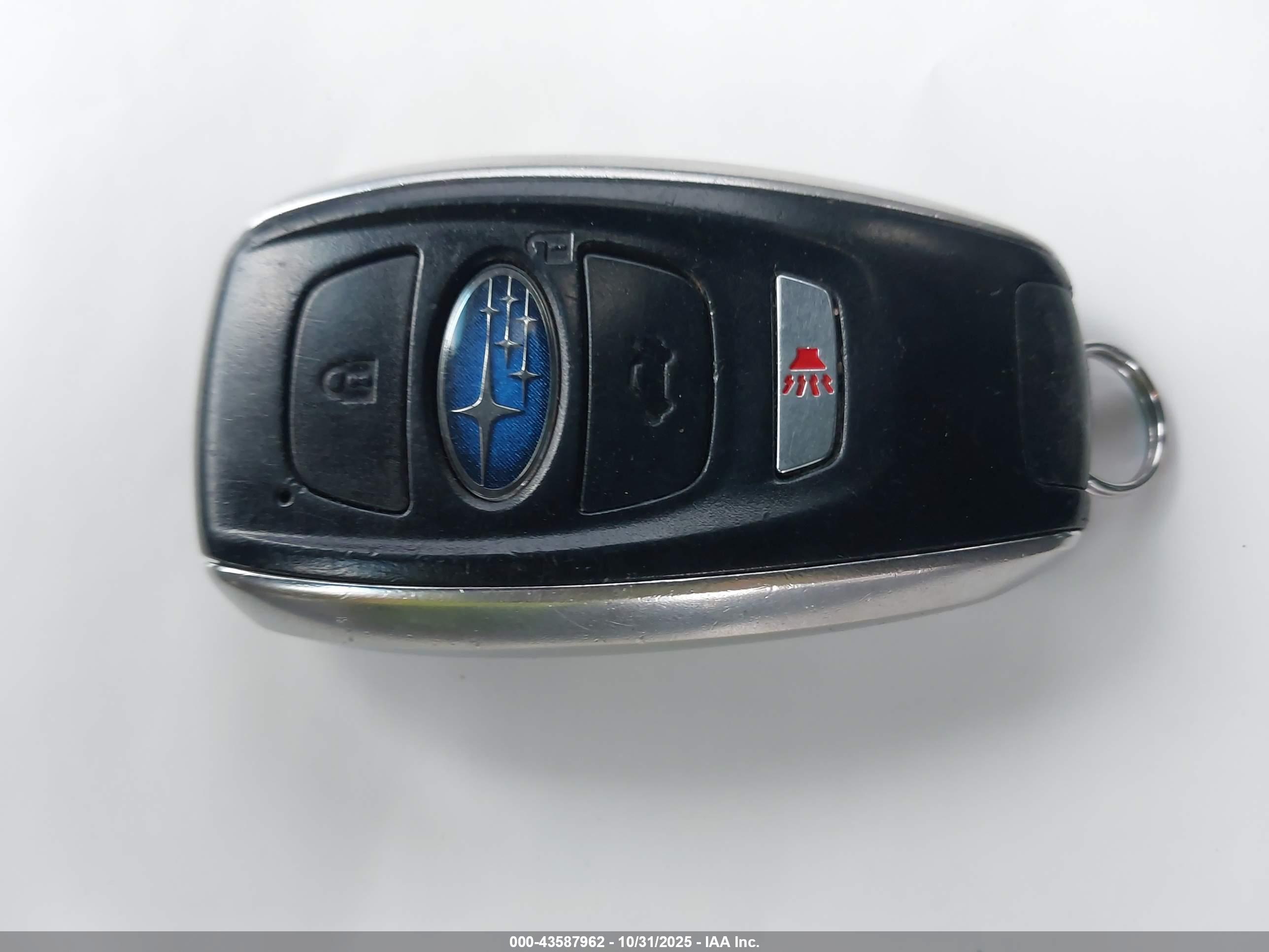 SUBARU OUTBACK image 11