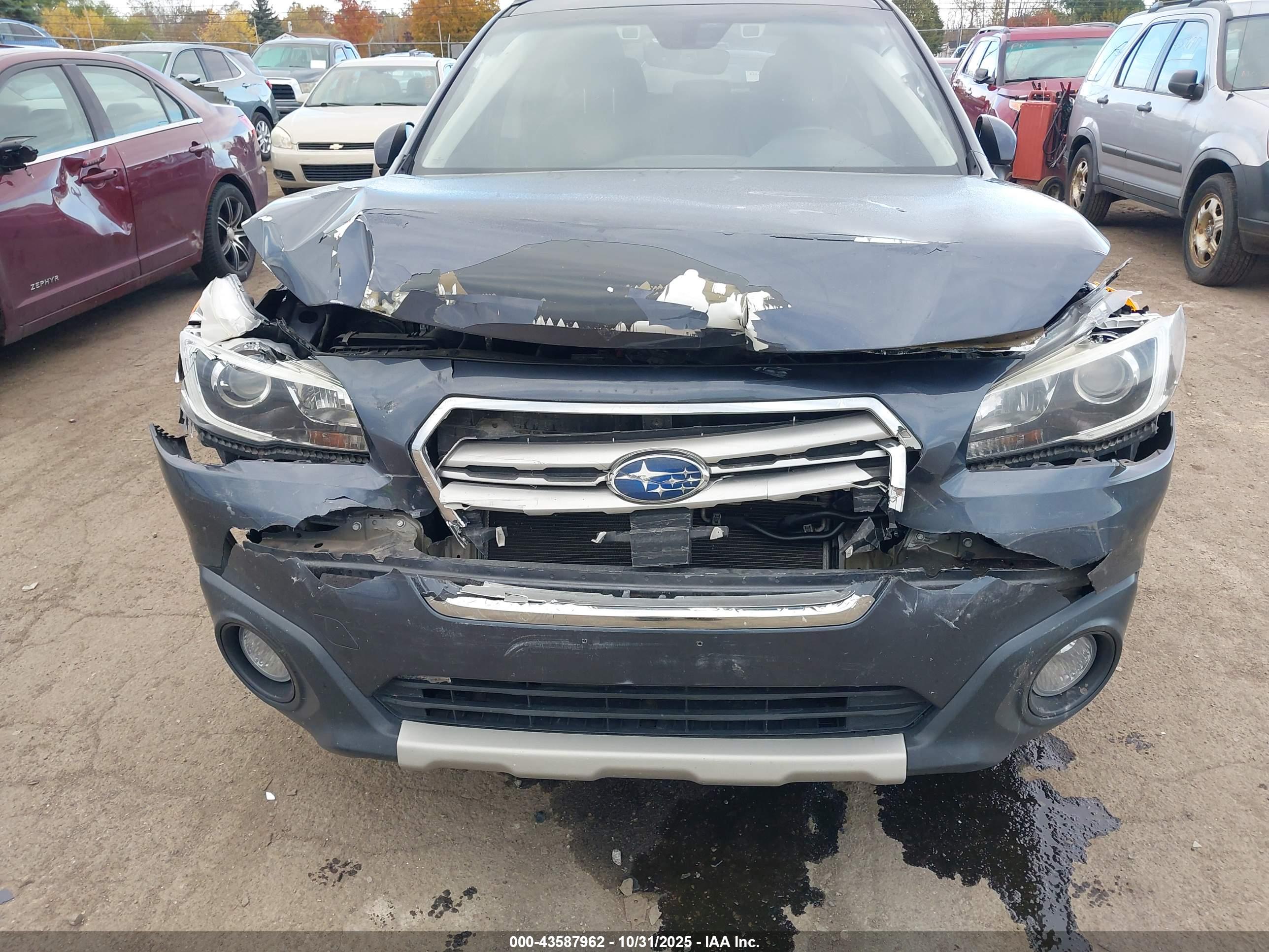 SUBARU OUTBACK image 6
