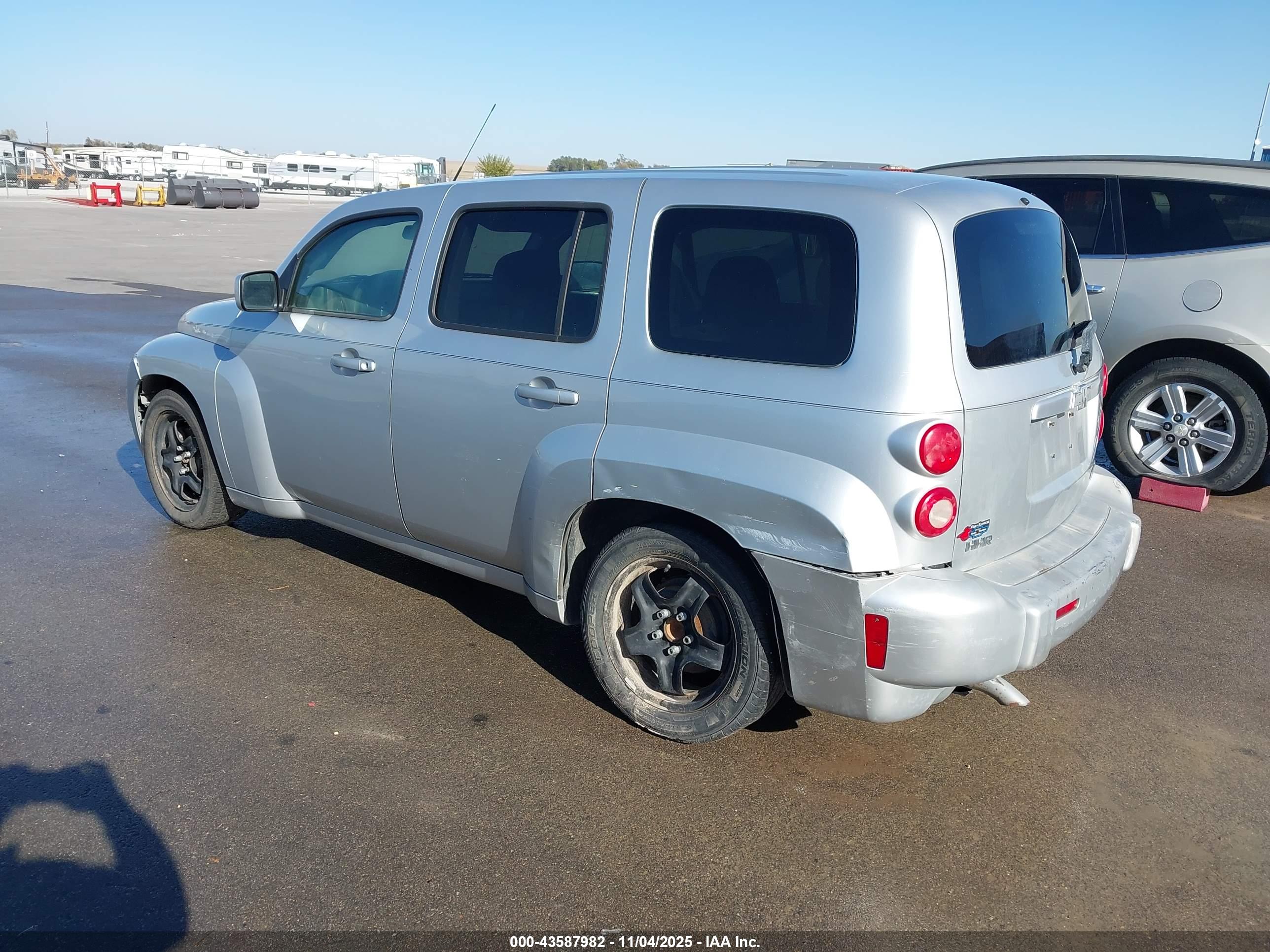 CHEVROLET HHR image 3