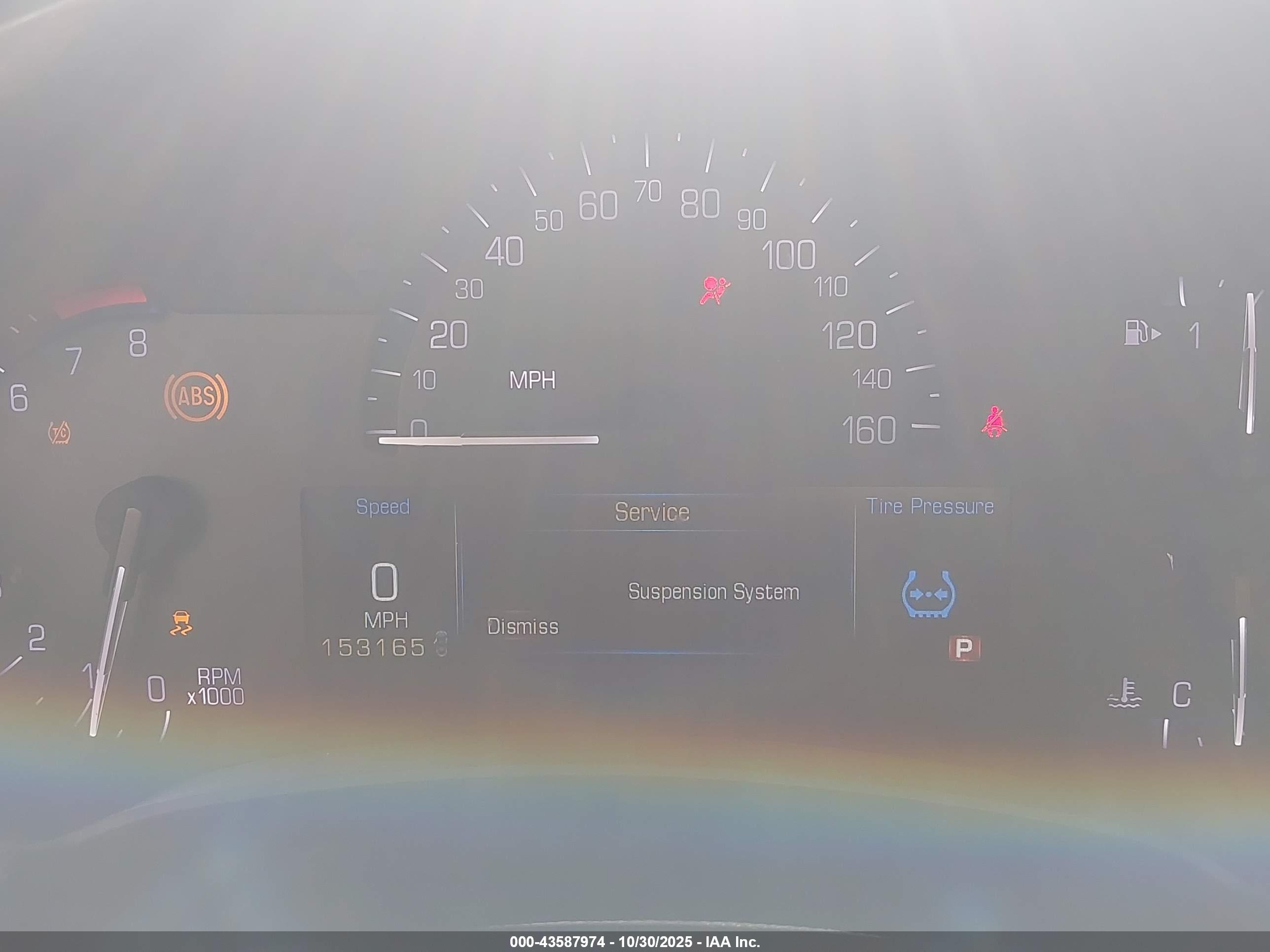 CADILLAC XTS image 7